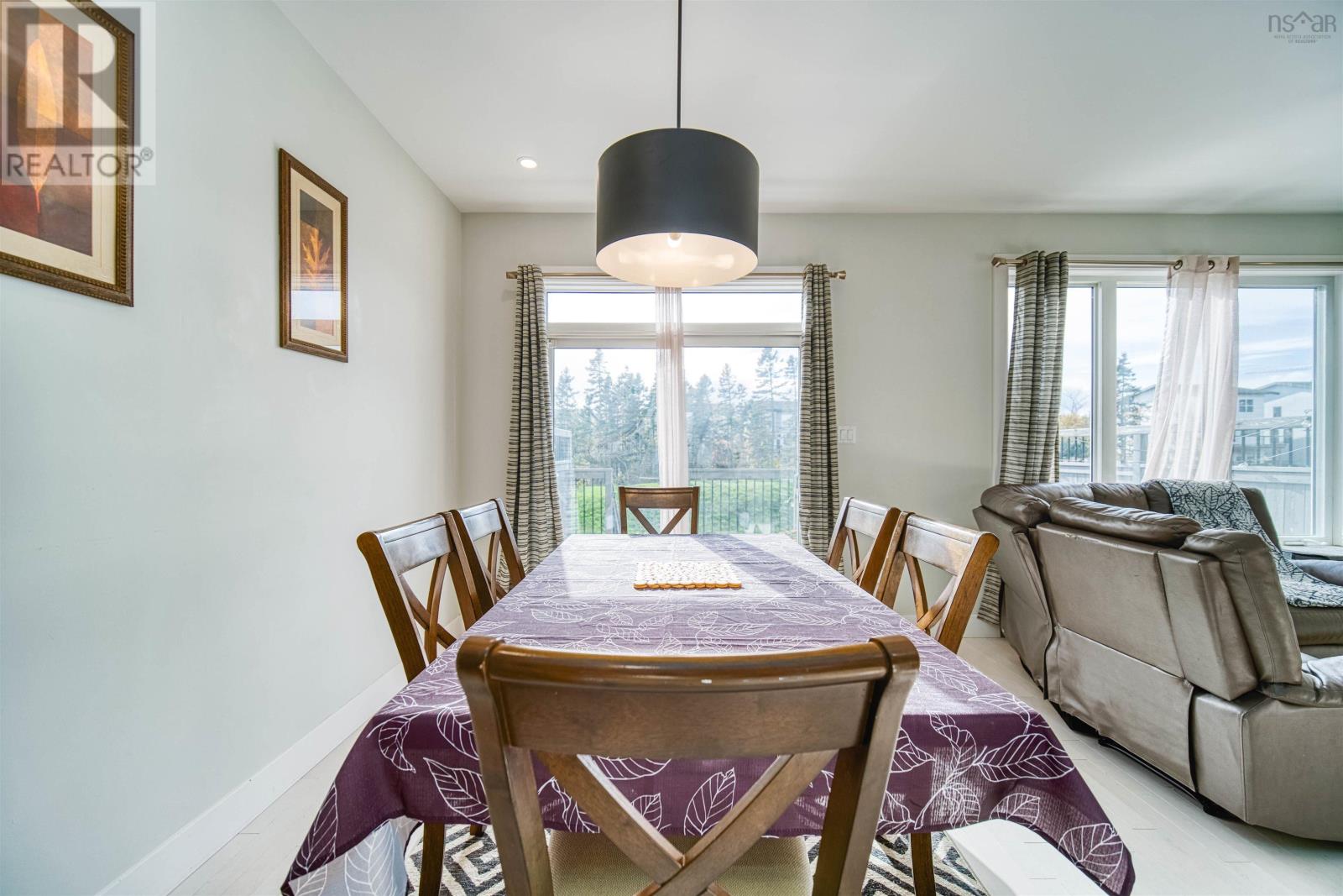48 Bramwell Court NE