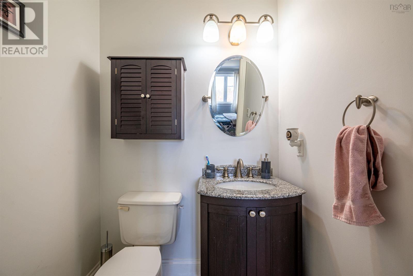 313 15 Langbrae Drive, #313