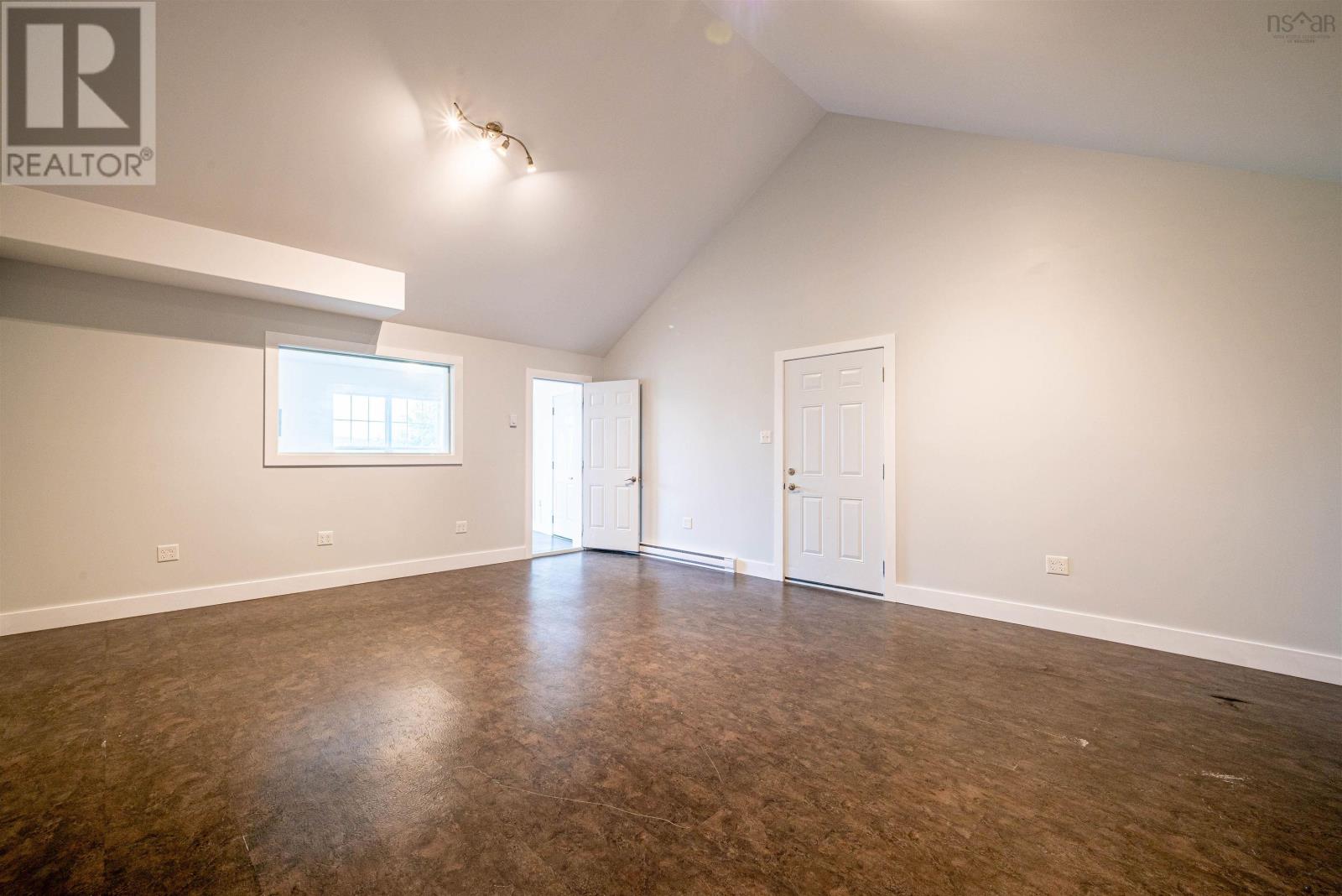 1534, 1536, 1538 Shore Road