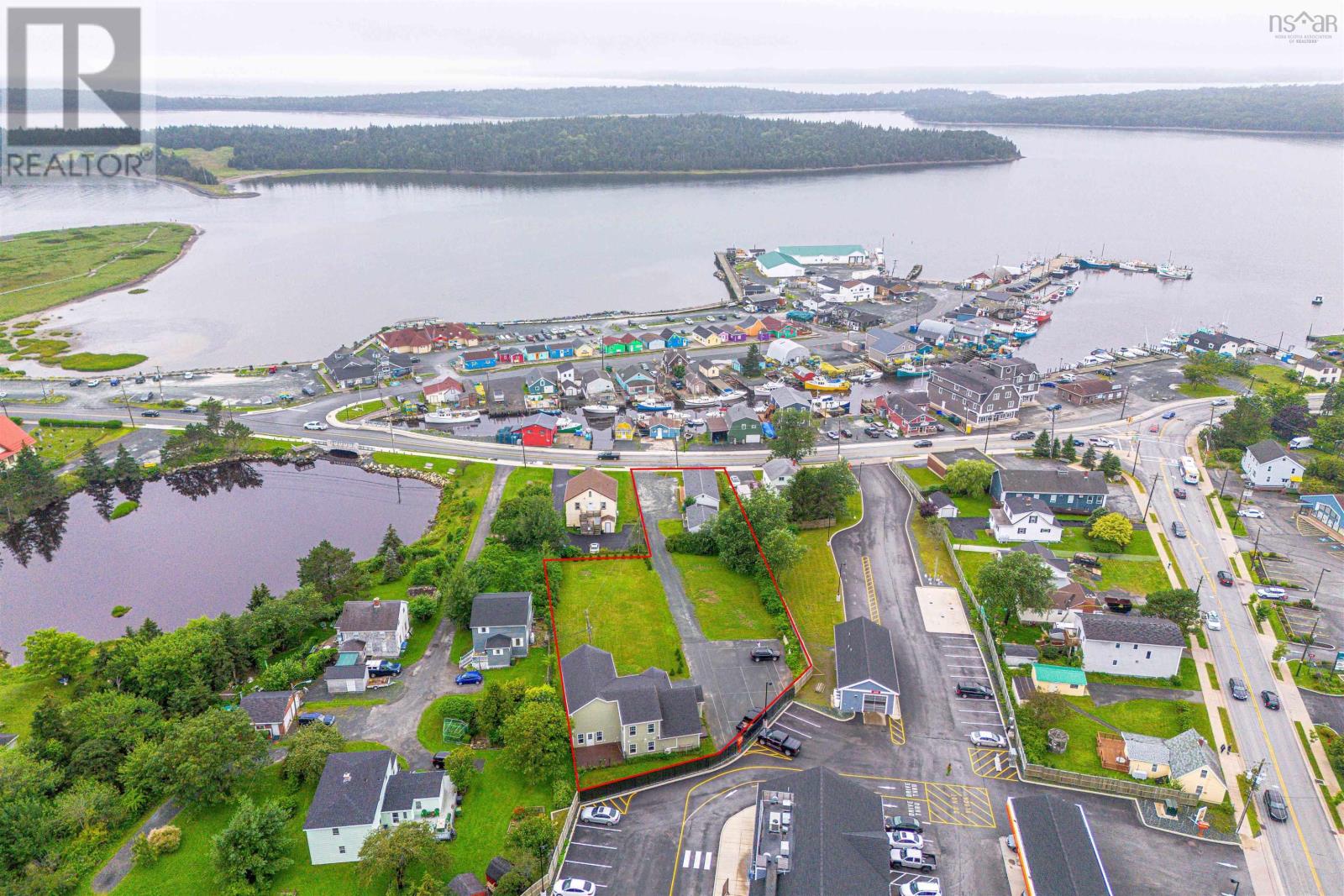 1534, 1536, 1538 Shore Road