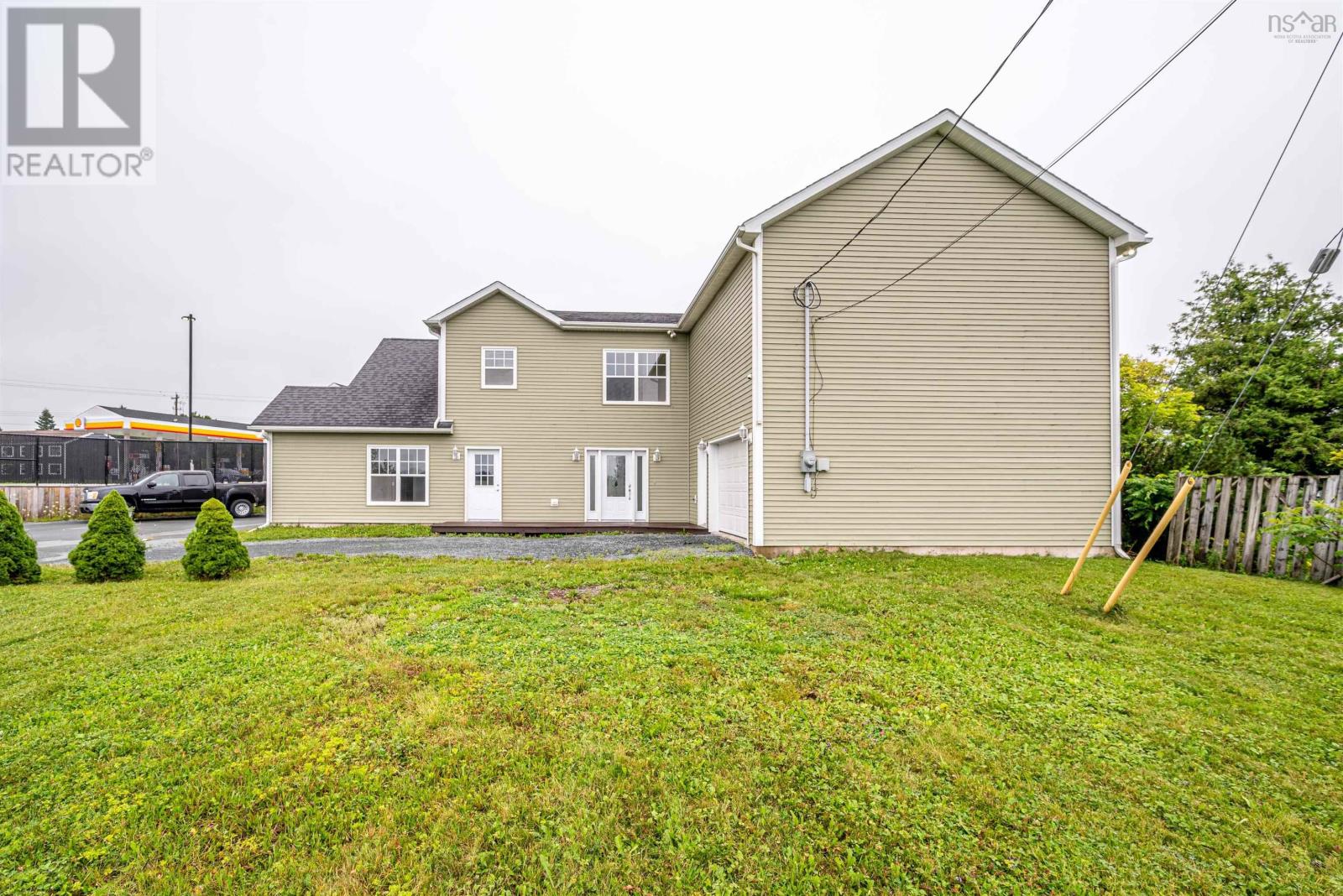 1534, 1536, 1538 Shore Road