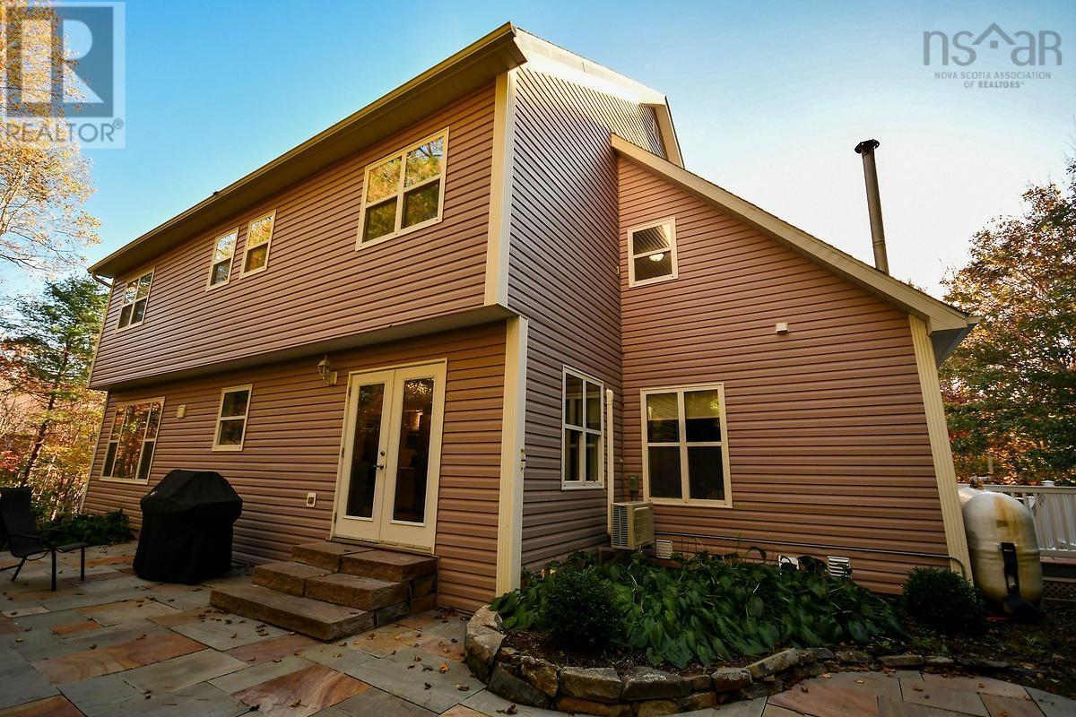 27 Newport Drive