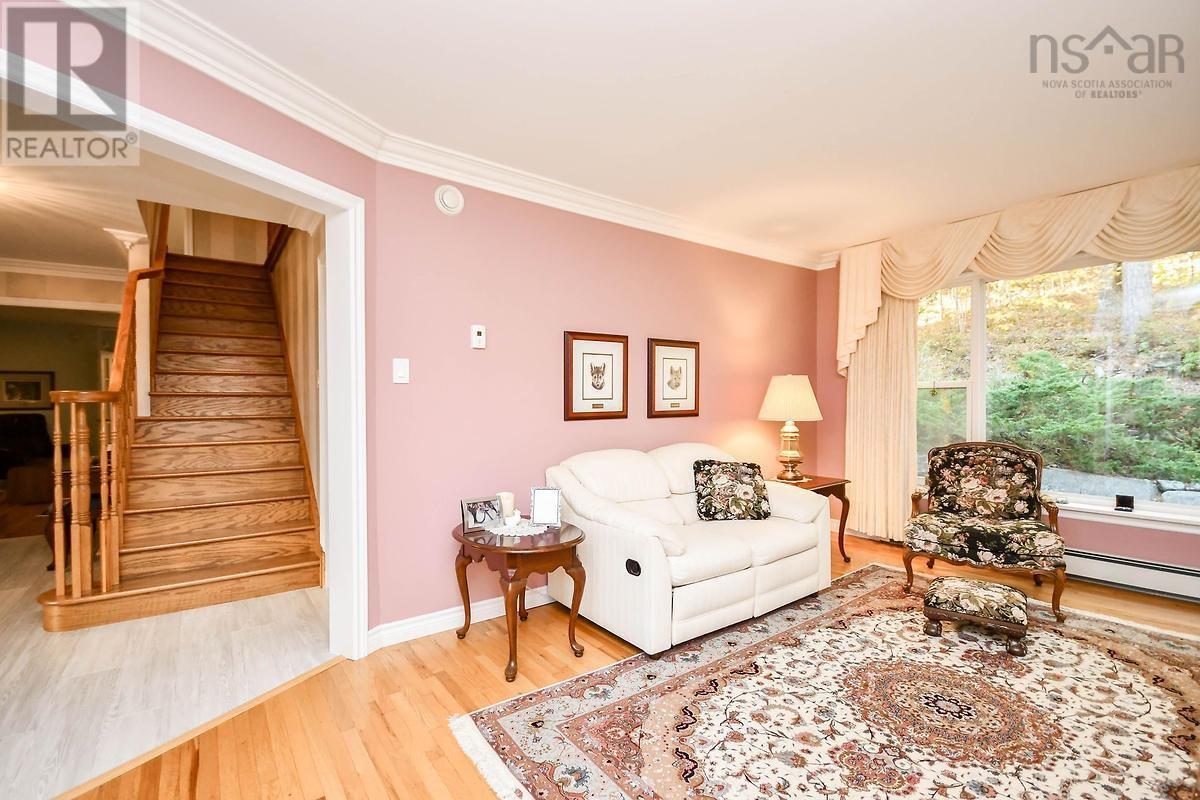 27 Newport Drive