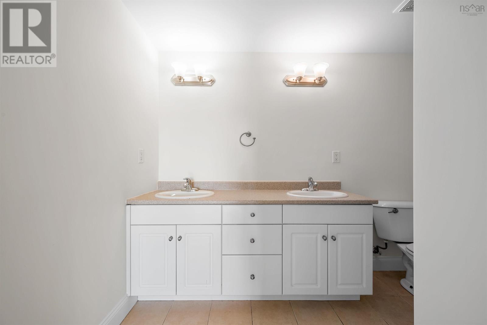 309 60 Walter Havill Drive, #309