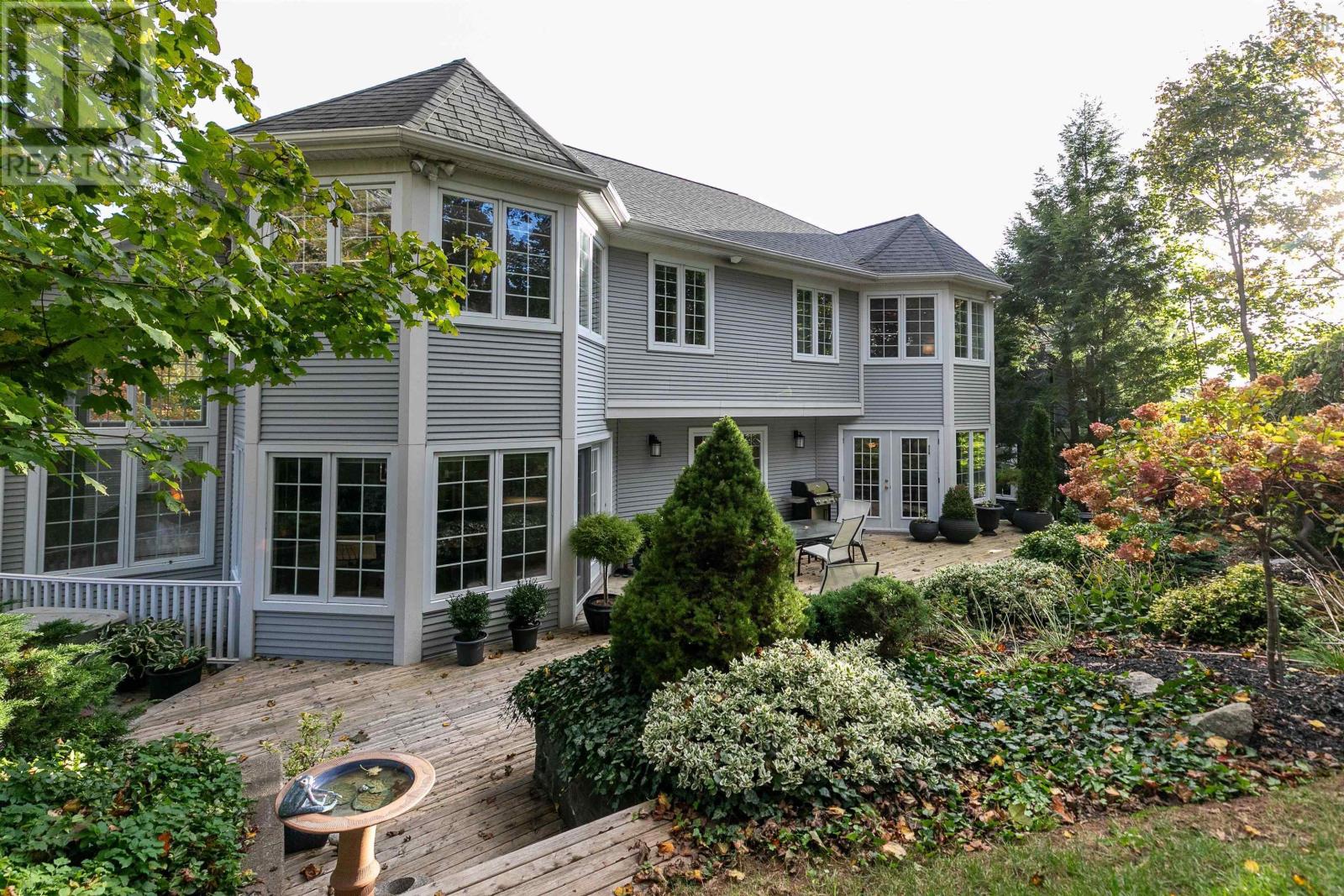 6207 Regina Terrace