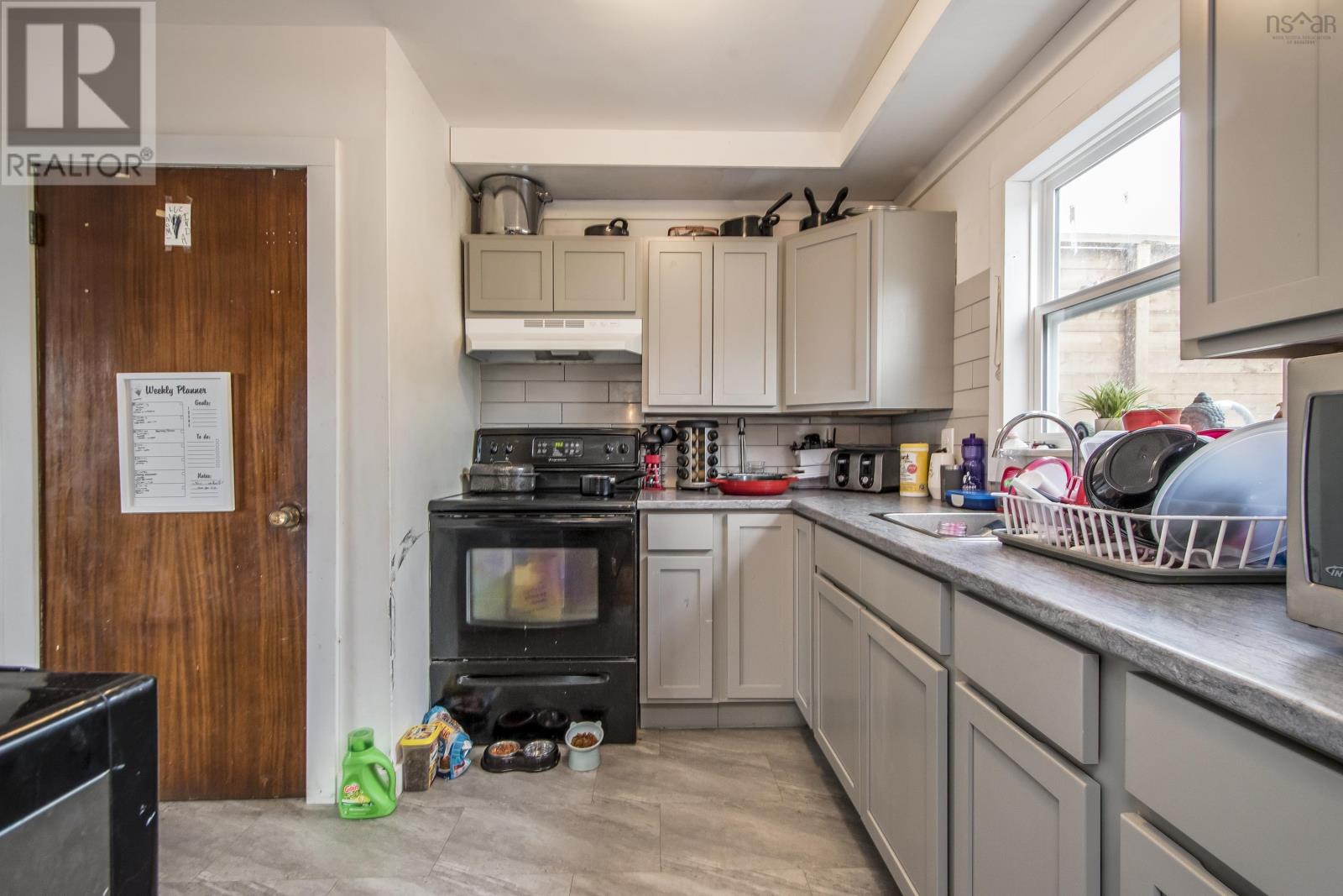 A & B 37 Kennedy Drive