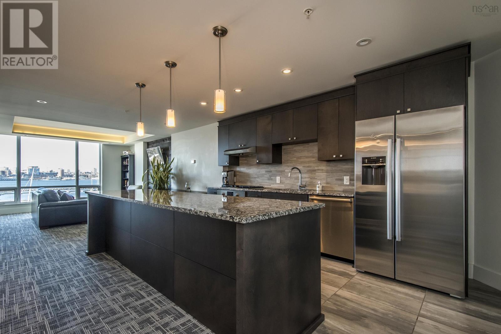 1007 67 Kings Wharf Place, #1007