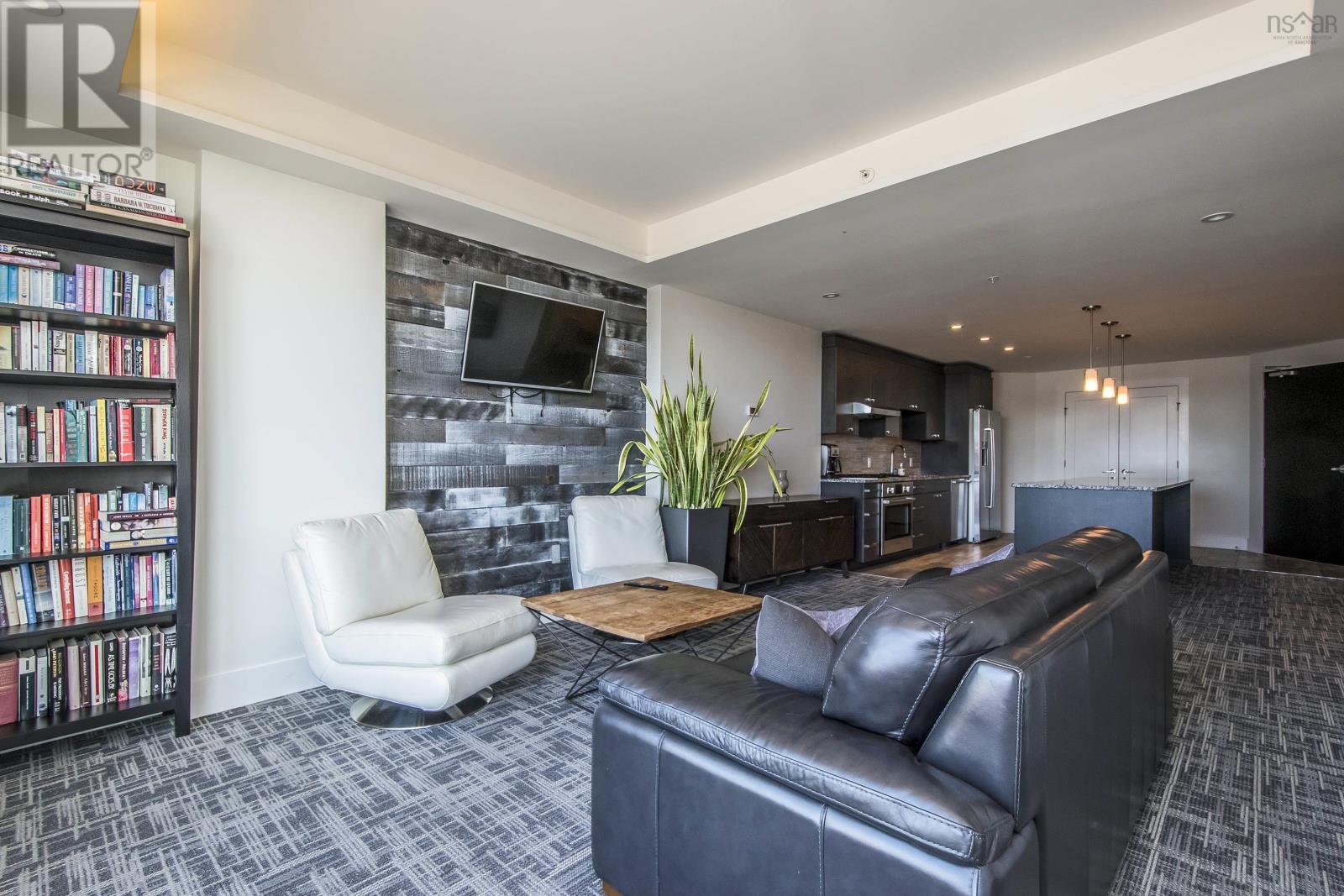 1007 67 Kings Wharf Place, #1007