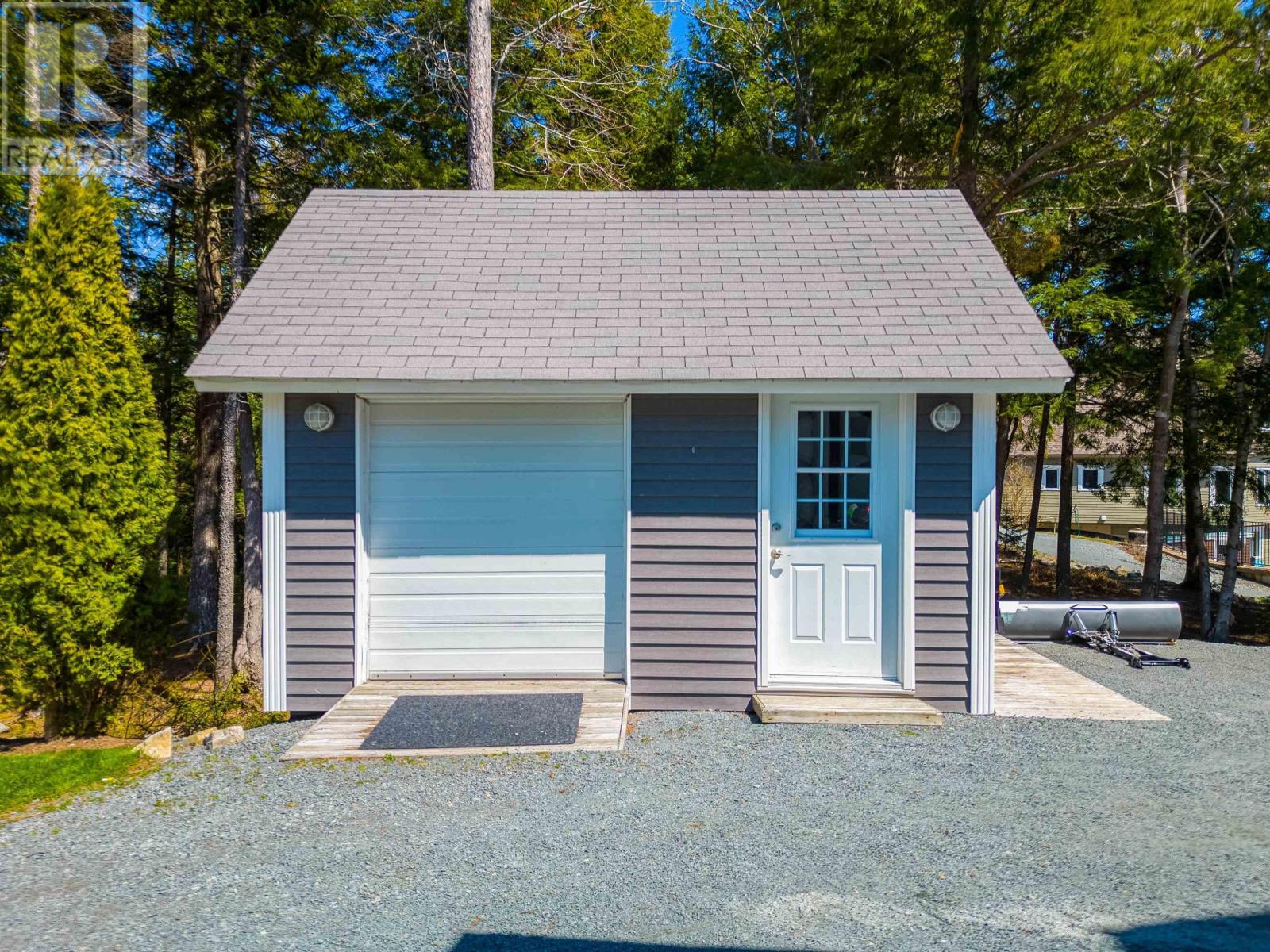 273 Foster Avenue