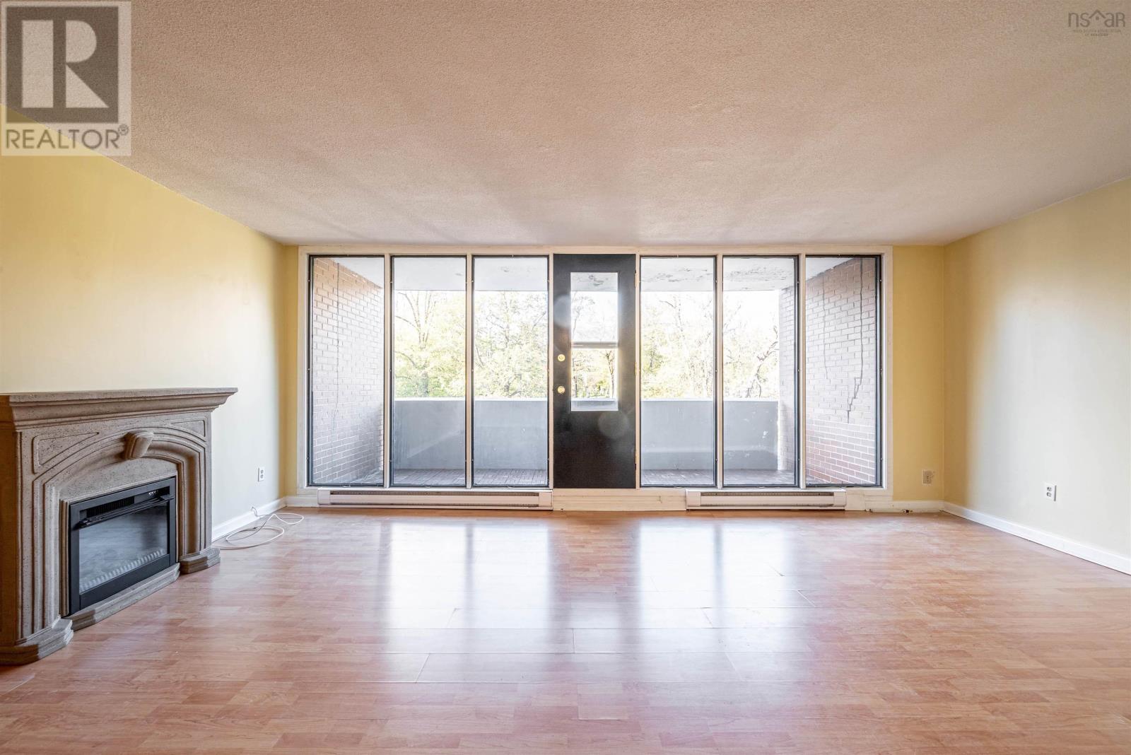 210 5959 Spring Garden Road, #210