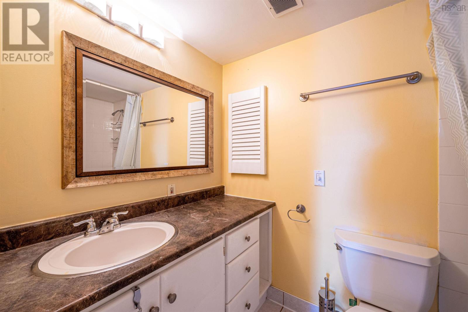 210 5959 Spring Garden Road, #210