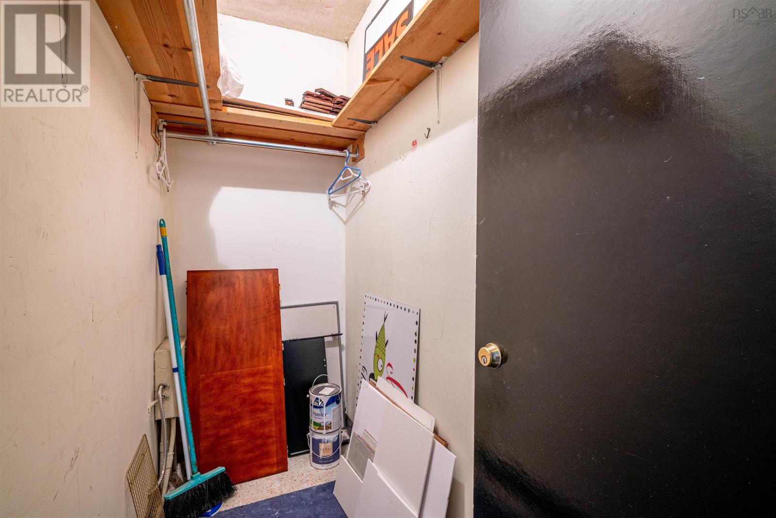 210 5959 Spring Garden Road, #210