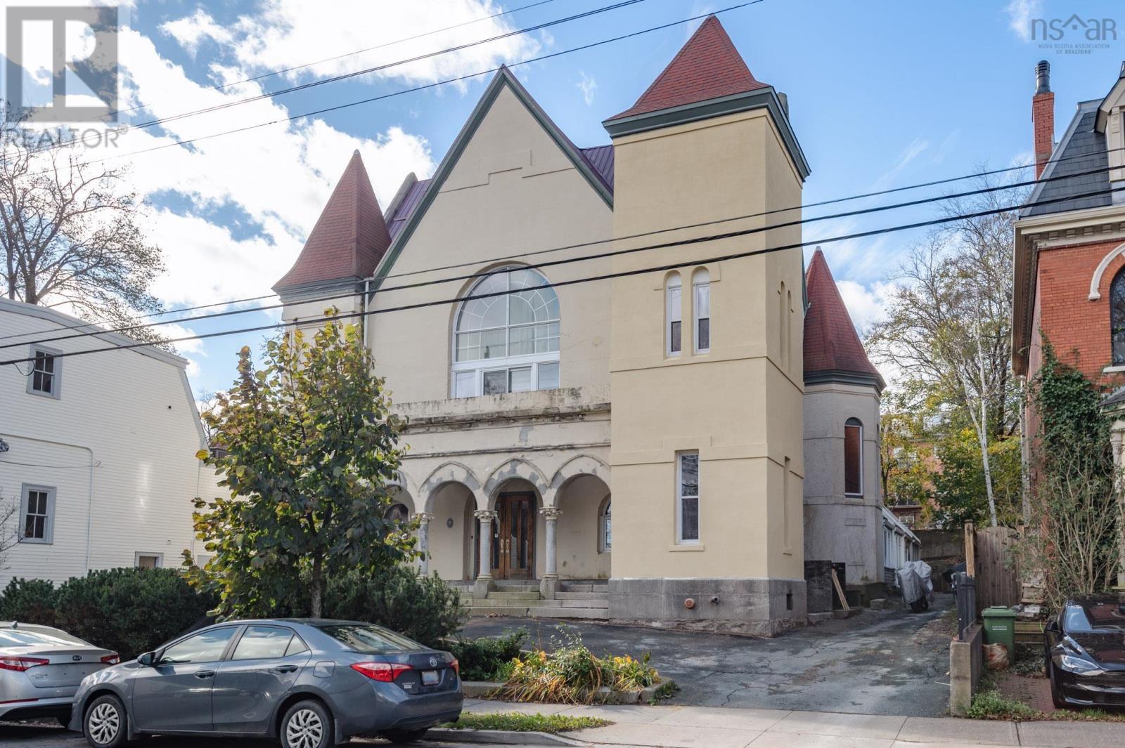 6 2128 Brunswick Street, #6