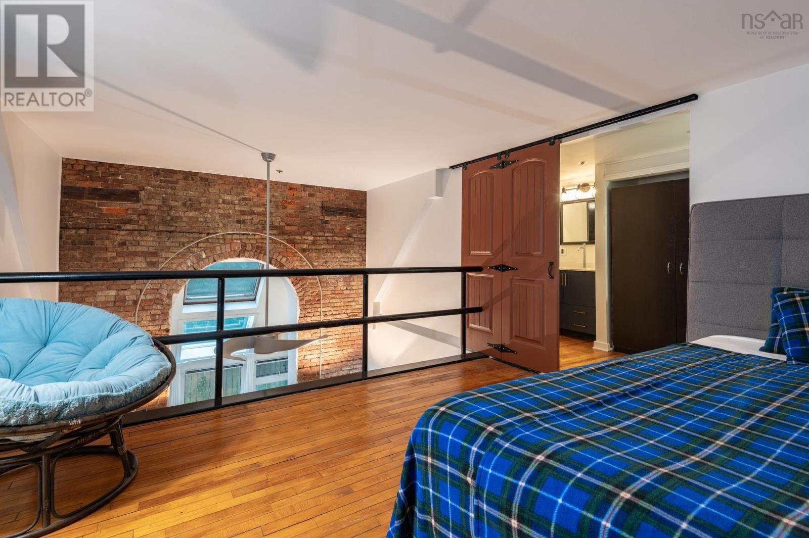 6 2128 Brunswick Street, #6