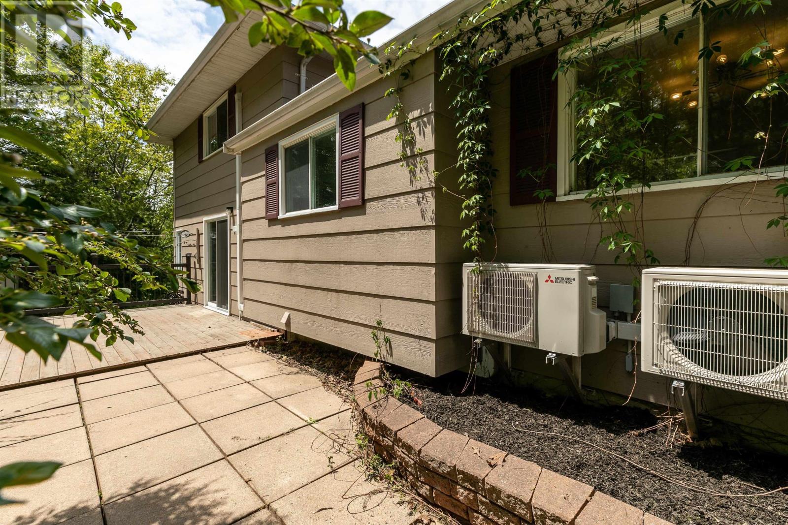 27 Oakmount Drive