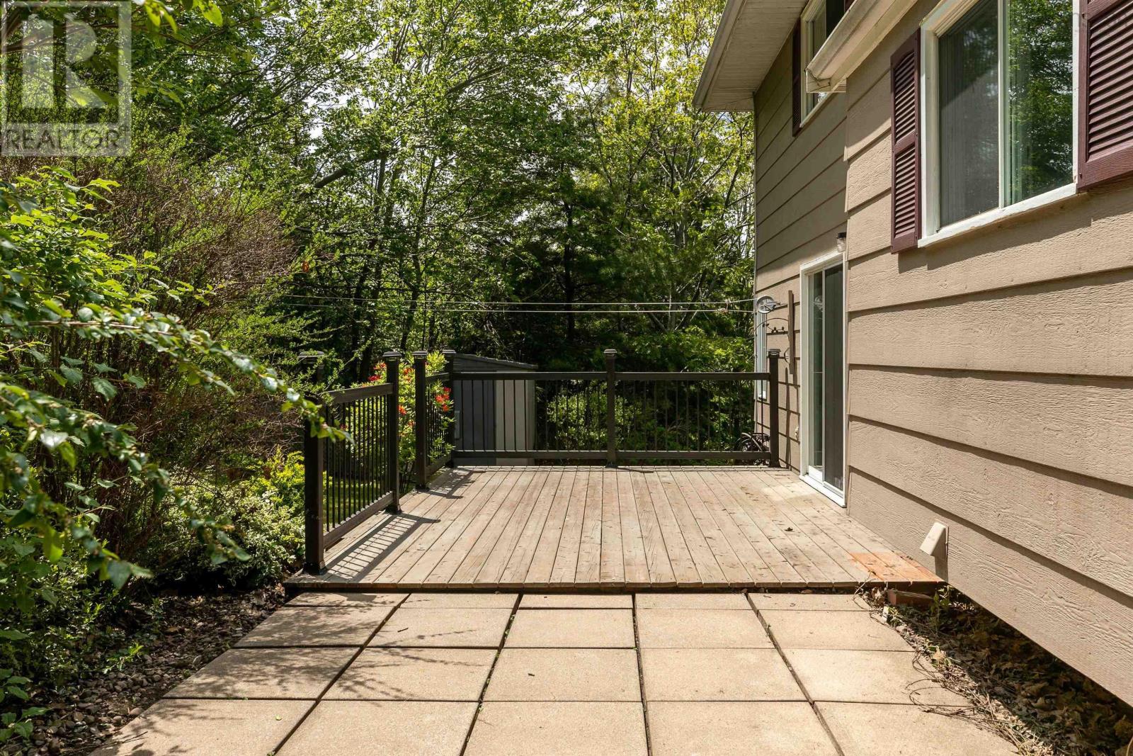 27 Oakmount Drive