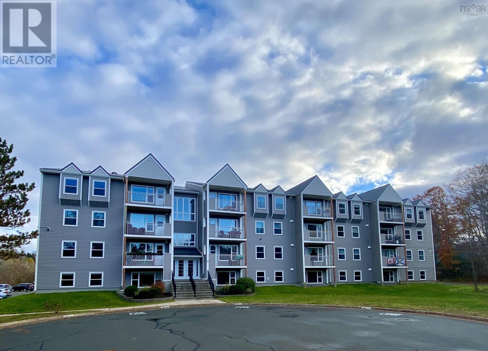 205 51 River Lane, #205