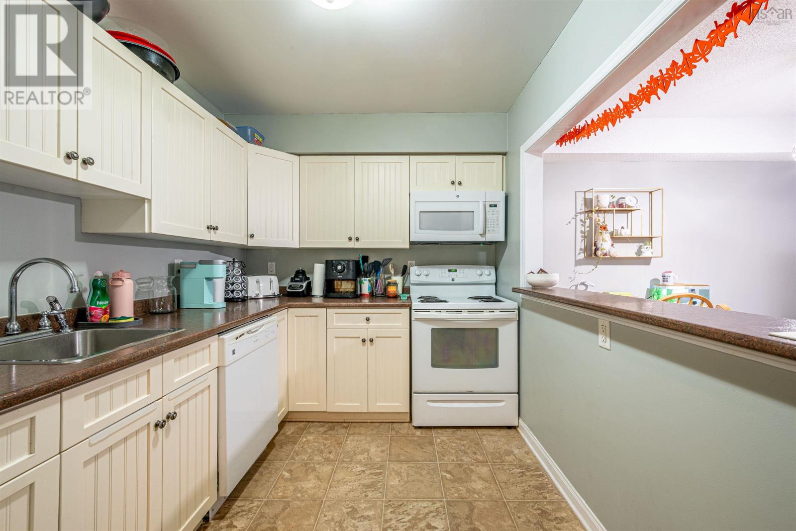 205 51 River Lane, #205