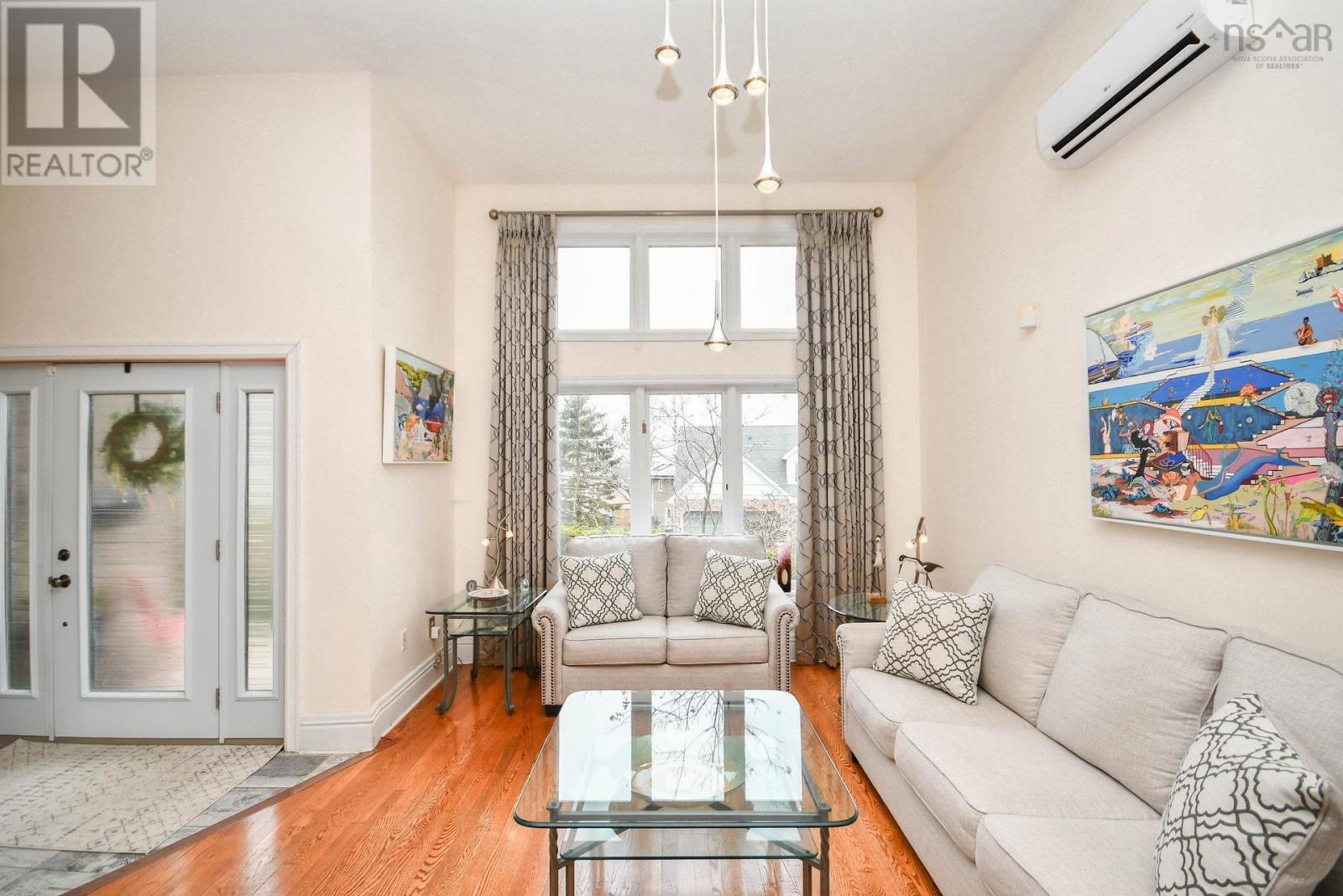 3 DeWolf Court