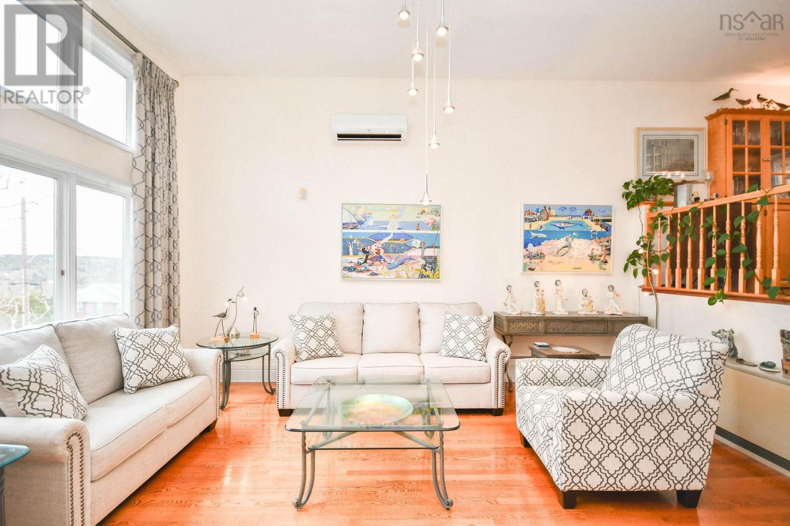 3 DeWolf Court