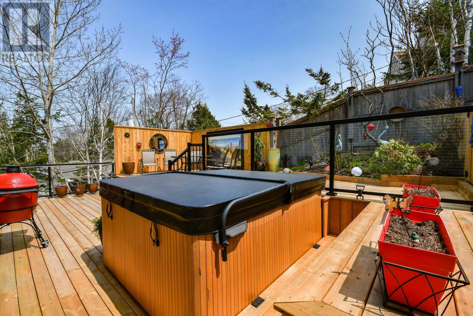 3 DeWolf Court
