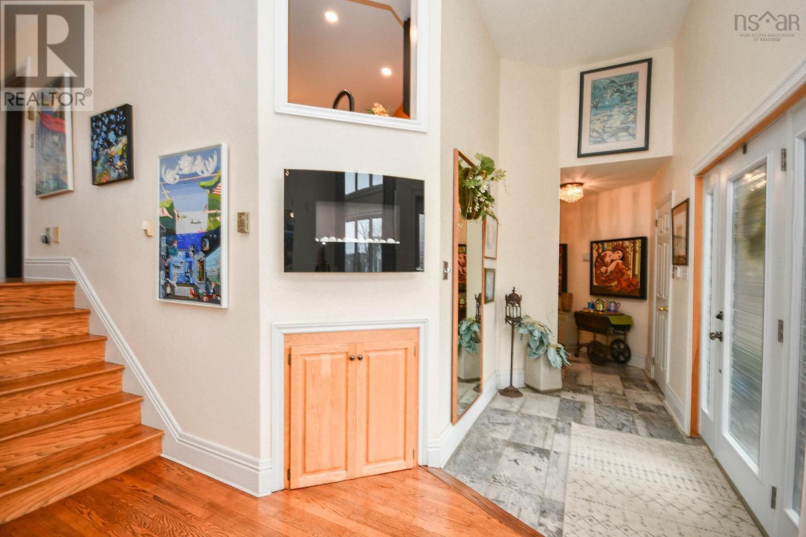 3 DeWolf Court