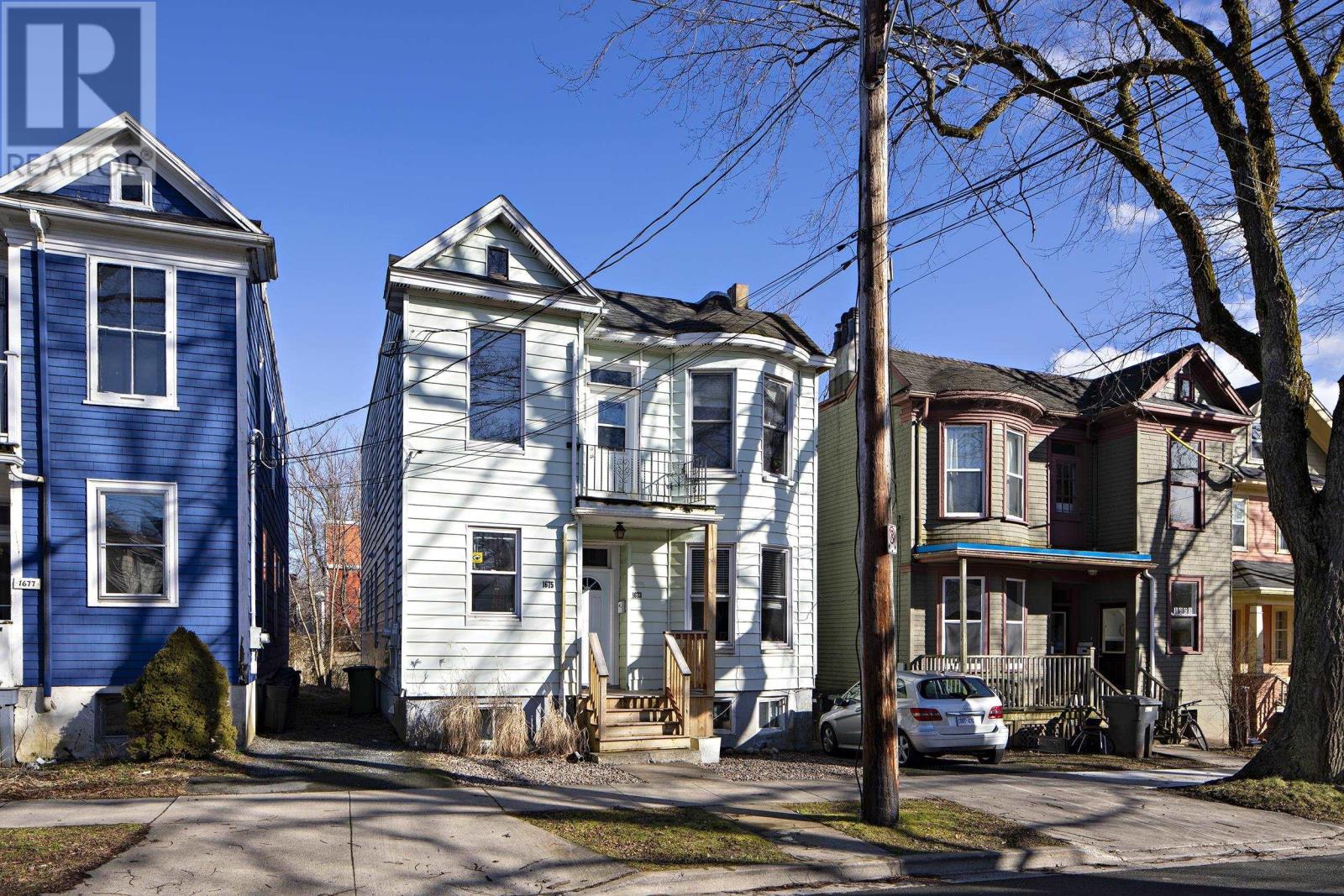 1673 Henry Street