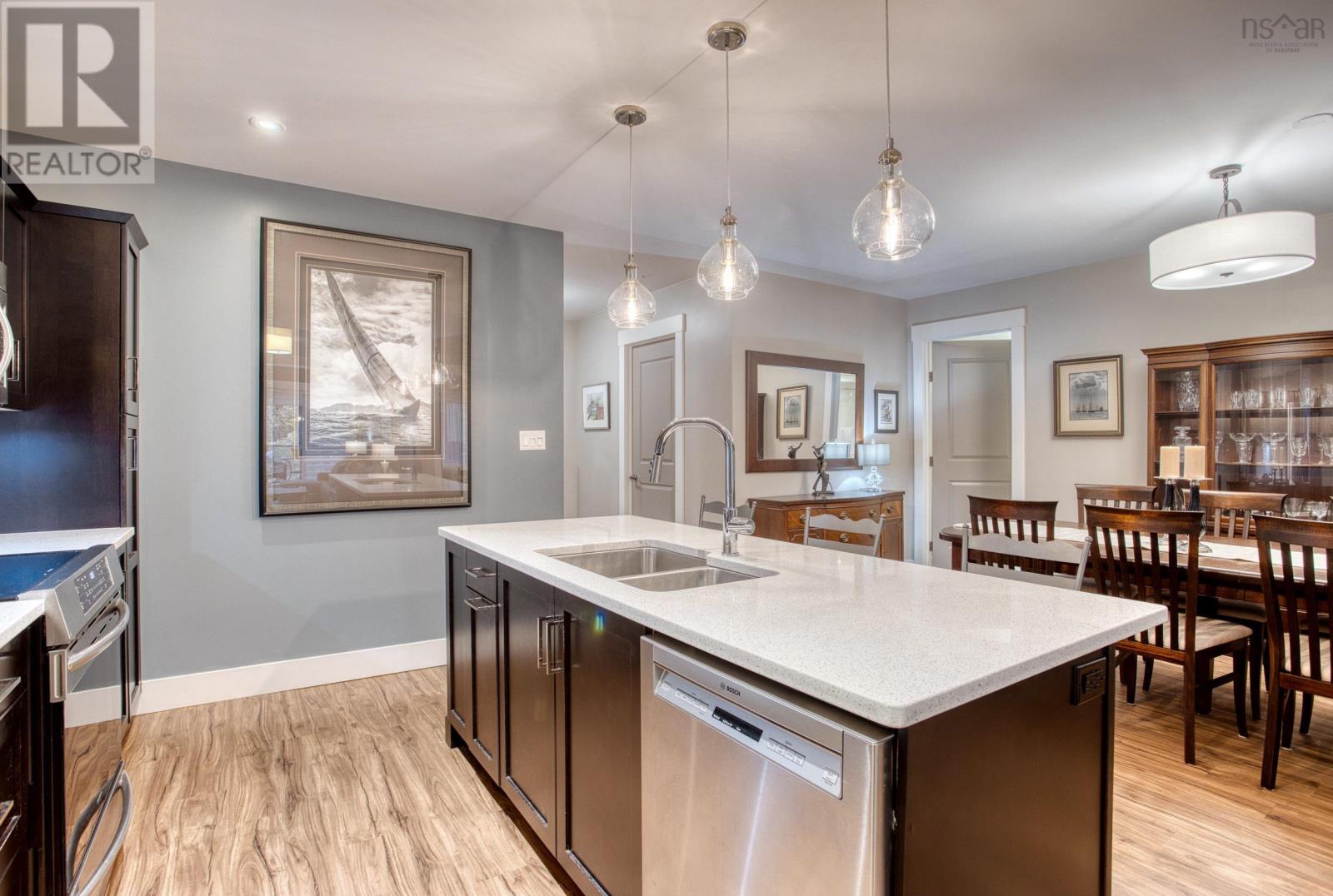 202 267 Gary Martin Drive, #202