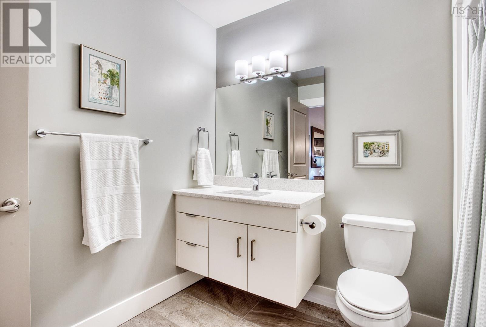 202 267 Gary Martin Drive, #202