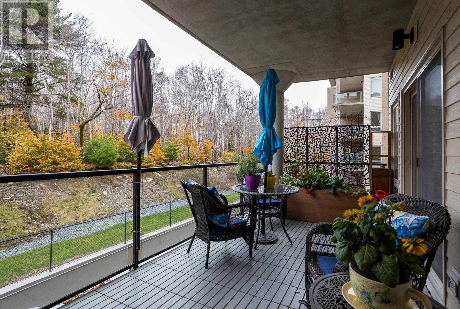 202 267 Gary Martin Drive, #202