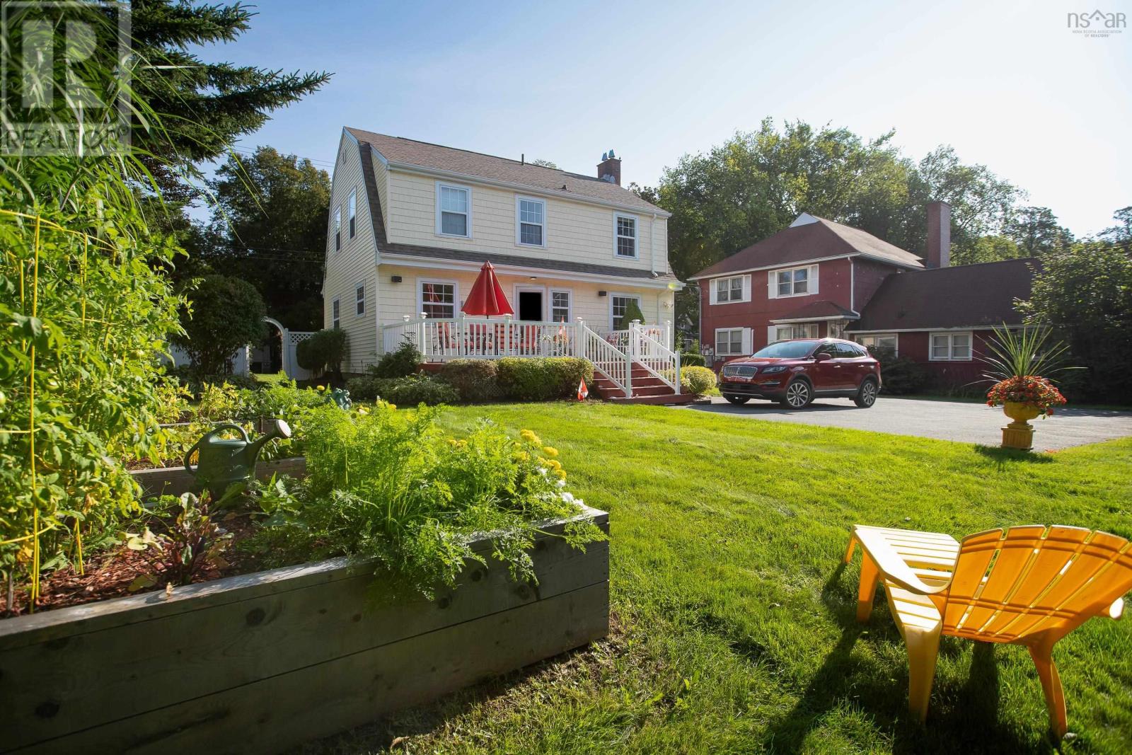 76 Pleasant Street