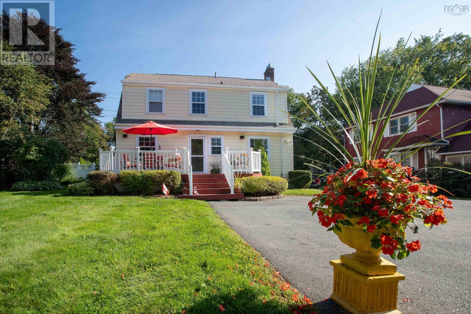 76 Pleasant Street