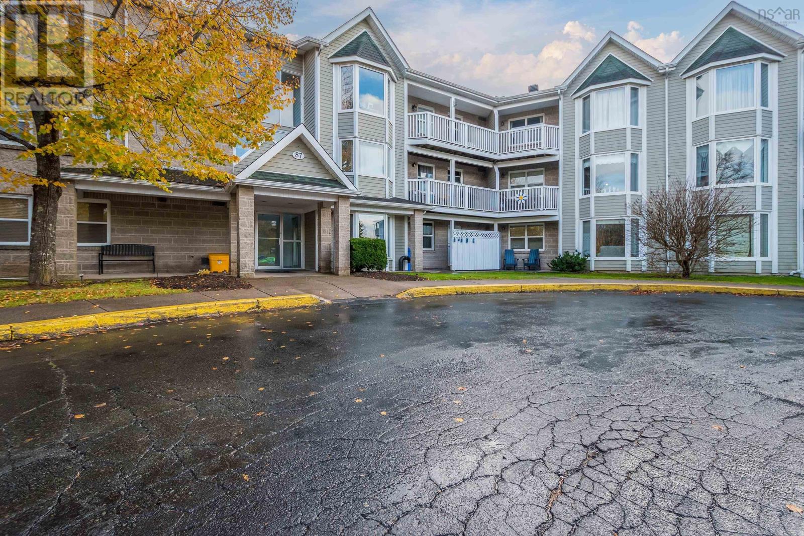 410 87 Kearney Lake Road, #410