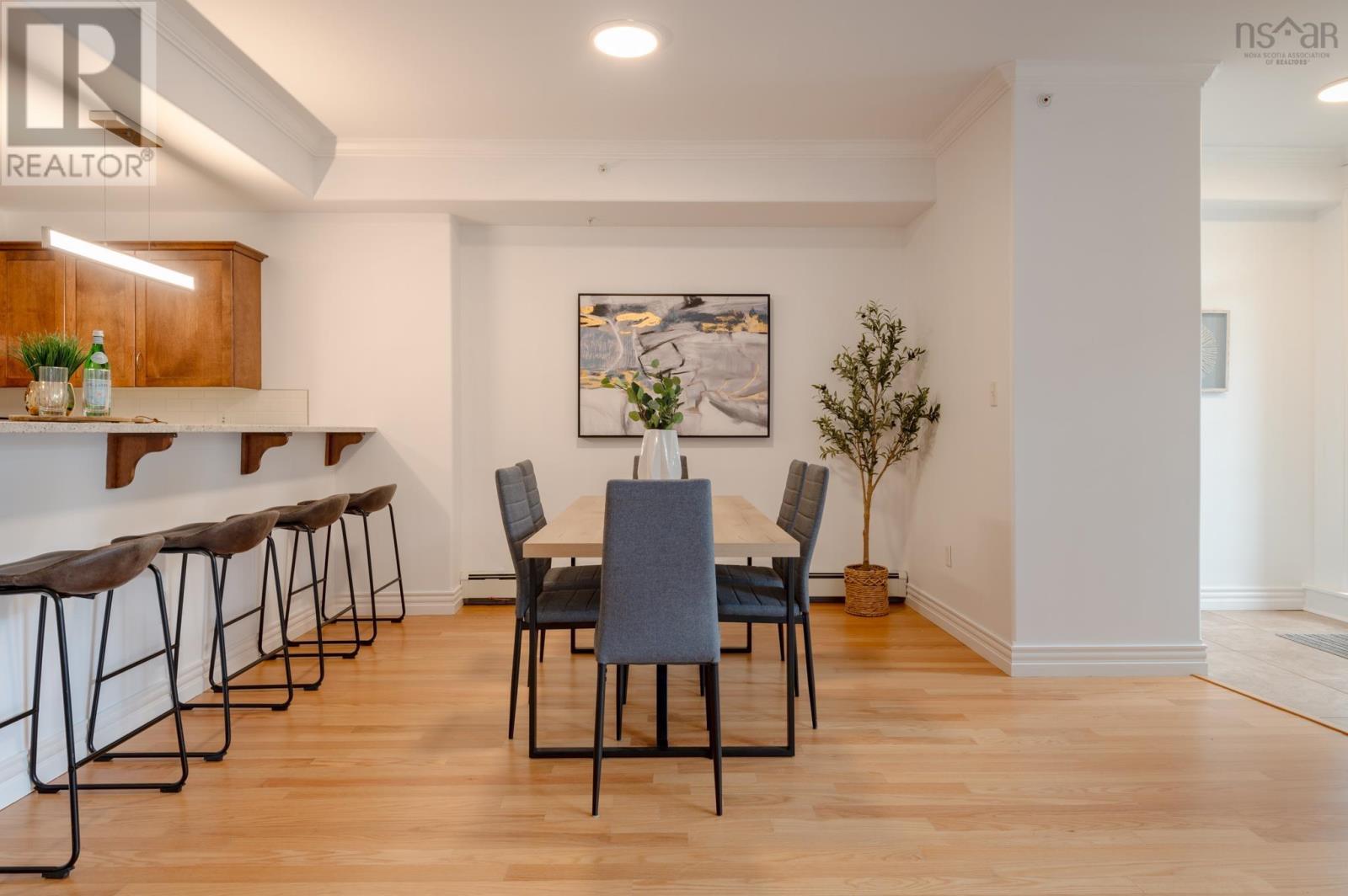112 11 Springvale Avenue, #112