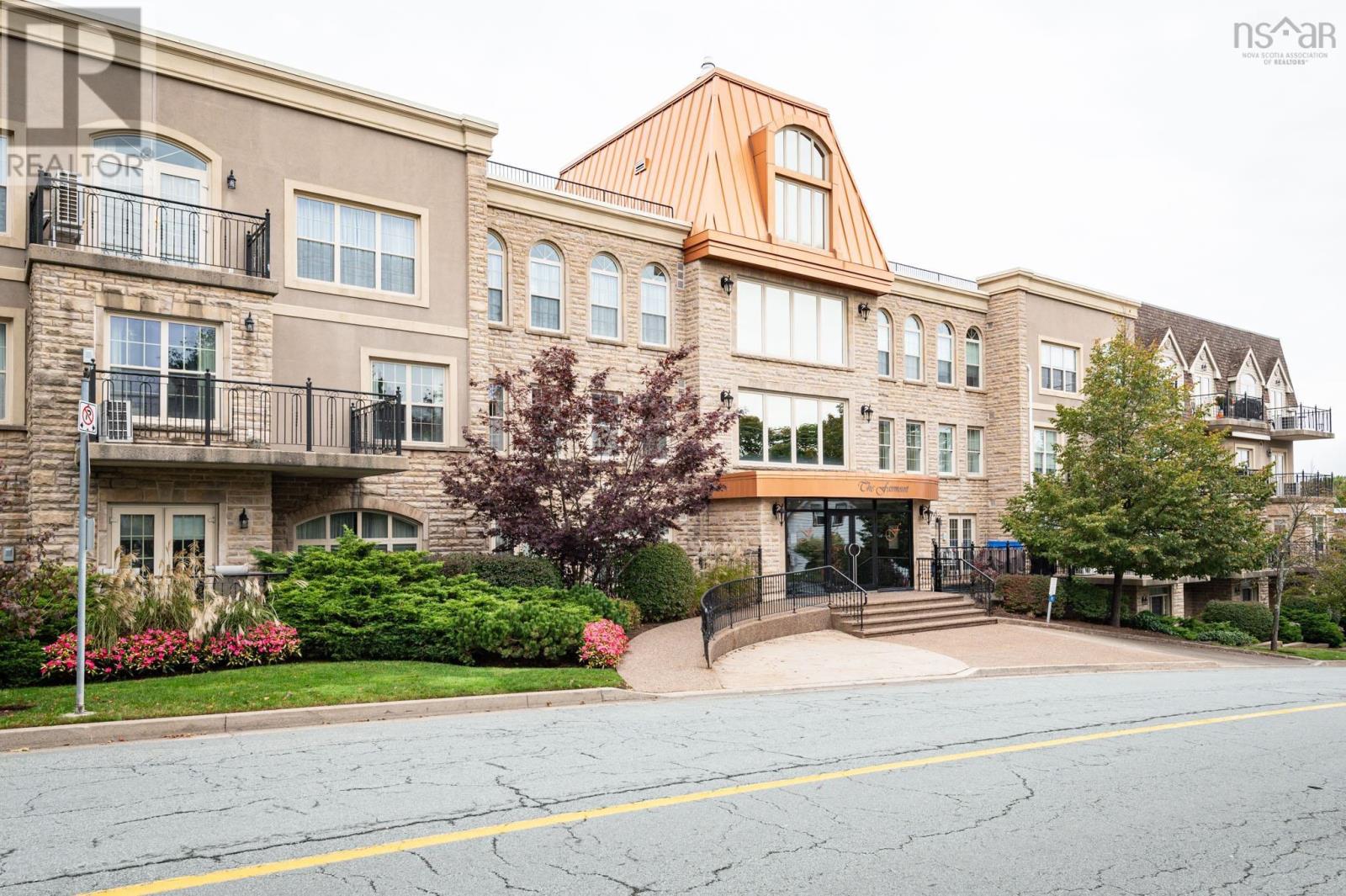 112 11 Springvale Avenue, #112
