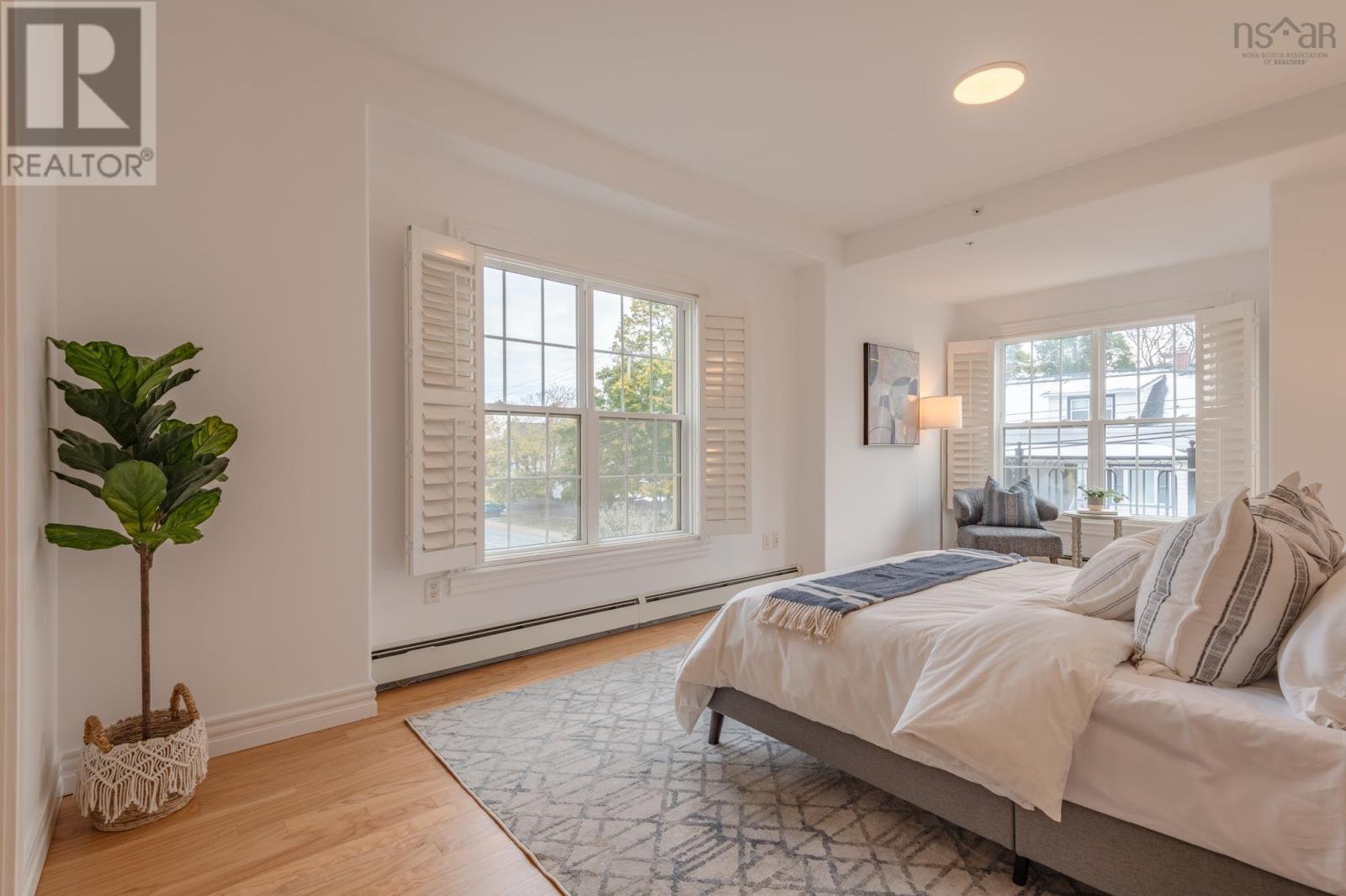 112 11 Springvale Avenue, #112