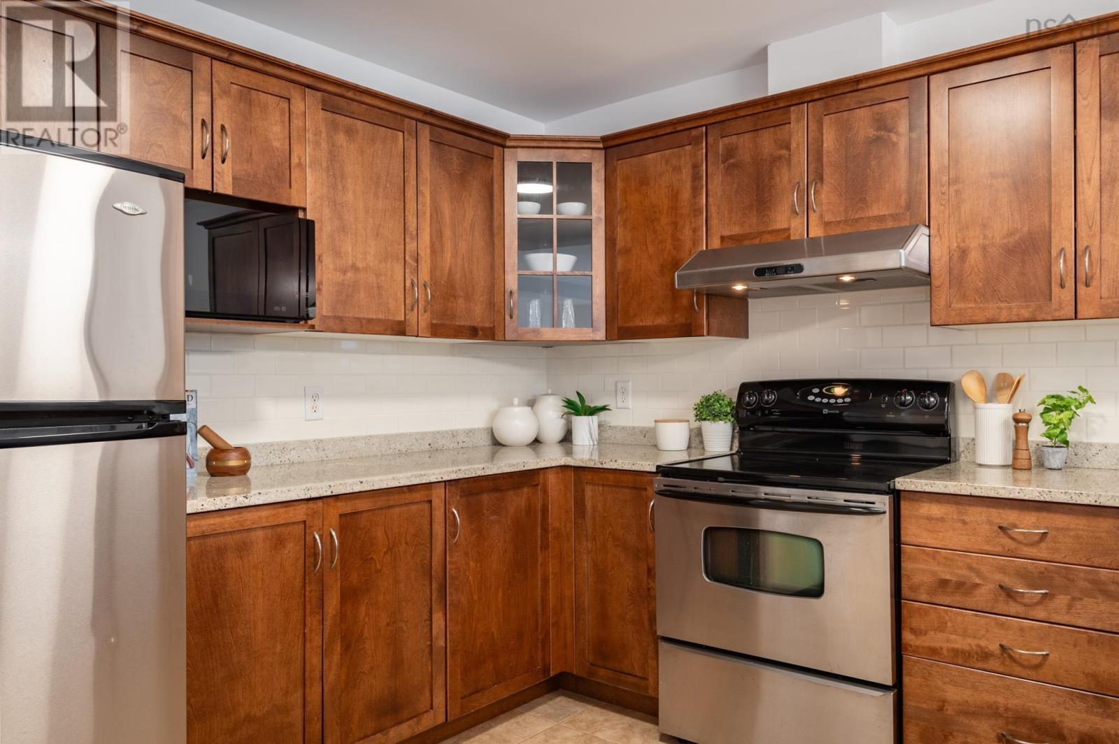 112 11 Springvale Avenue, #112