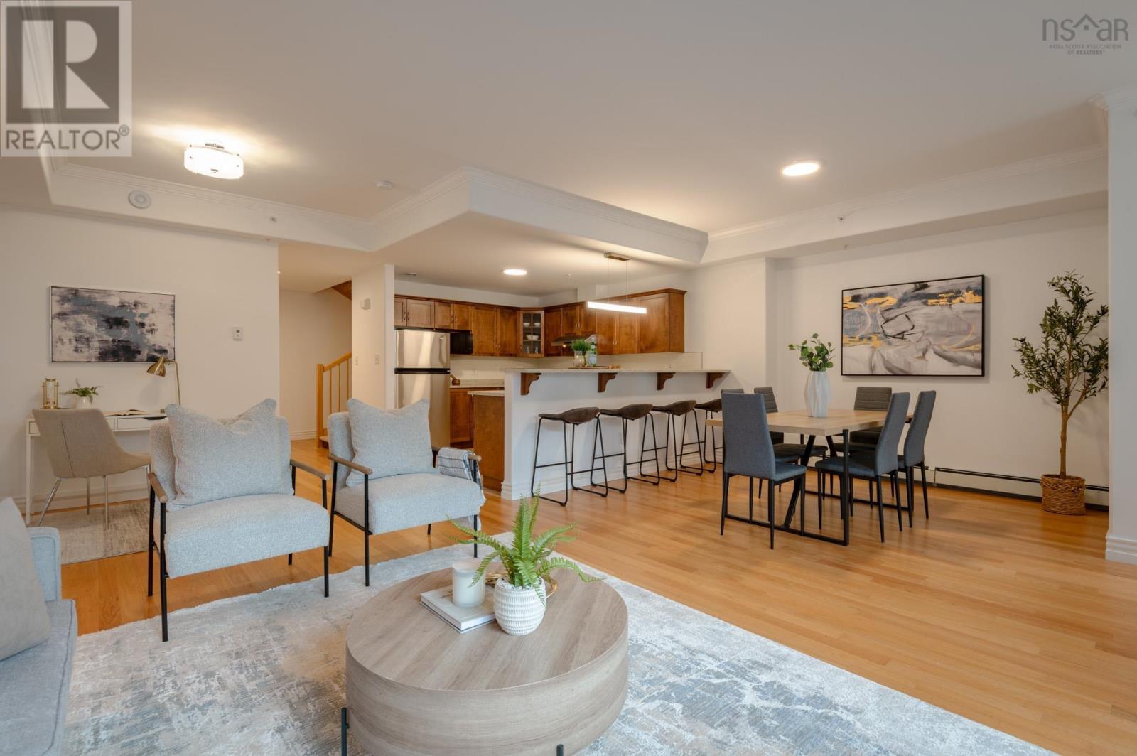 112 11 Springvale Avenue, #112