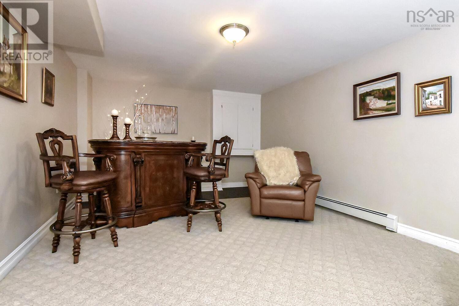 52 Windstone Close