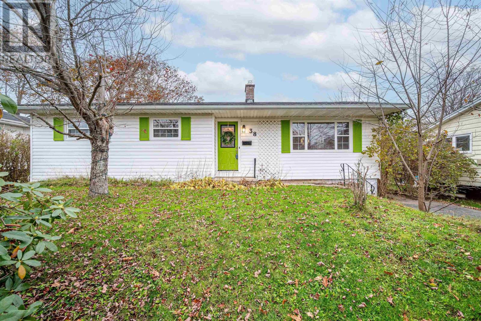 38 Aspen Crescent