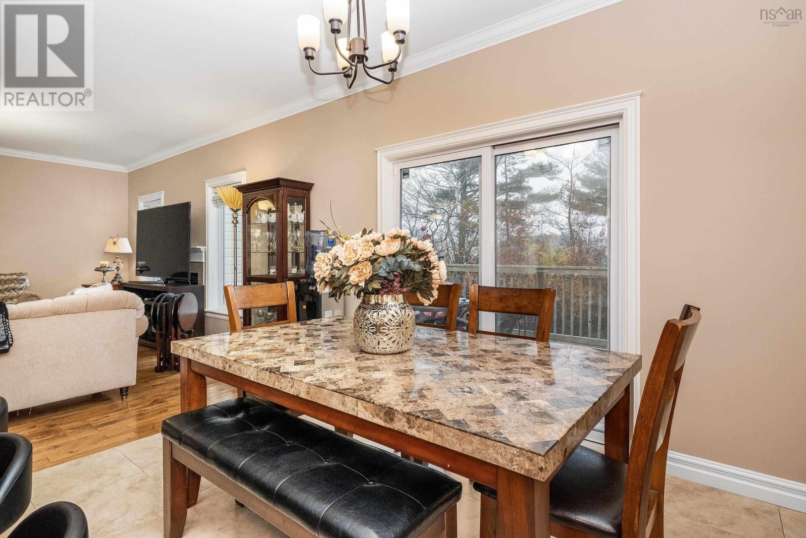 129 Windridge Lane