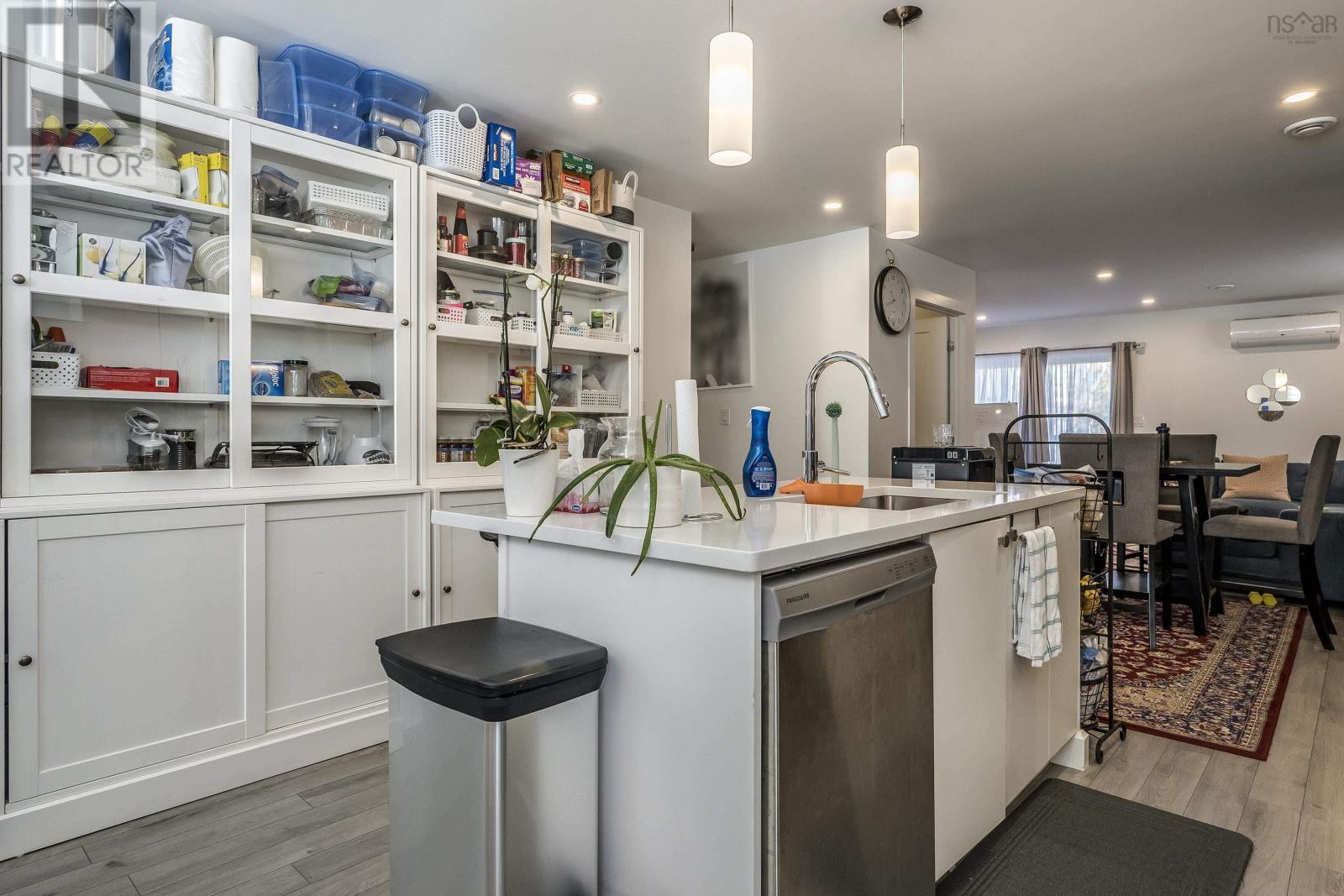 47 Hilden Drive