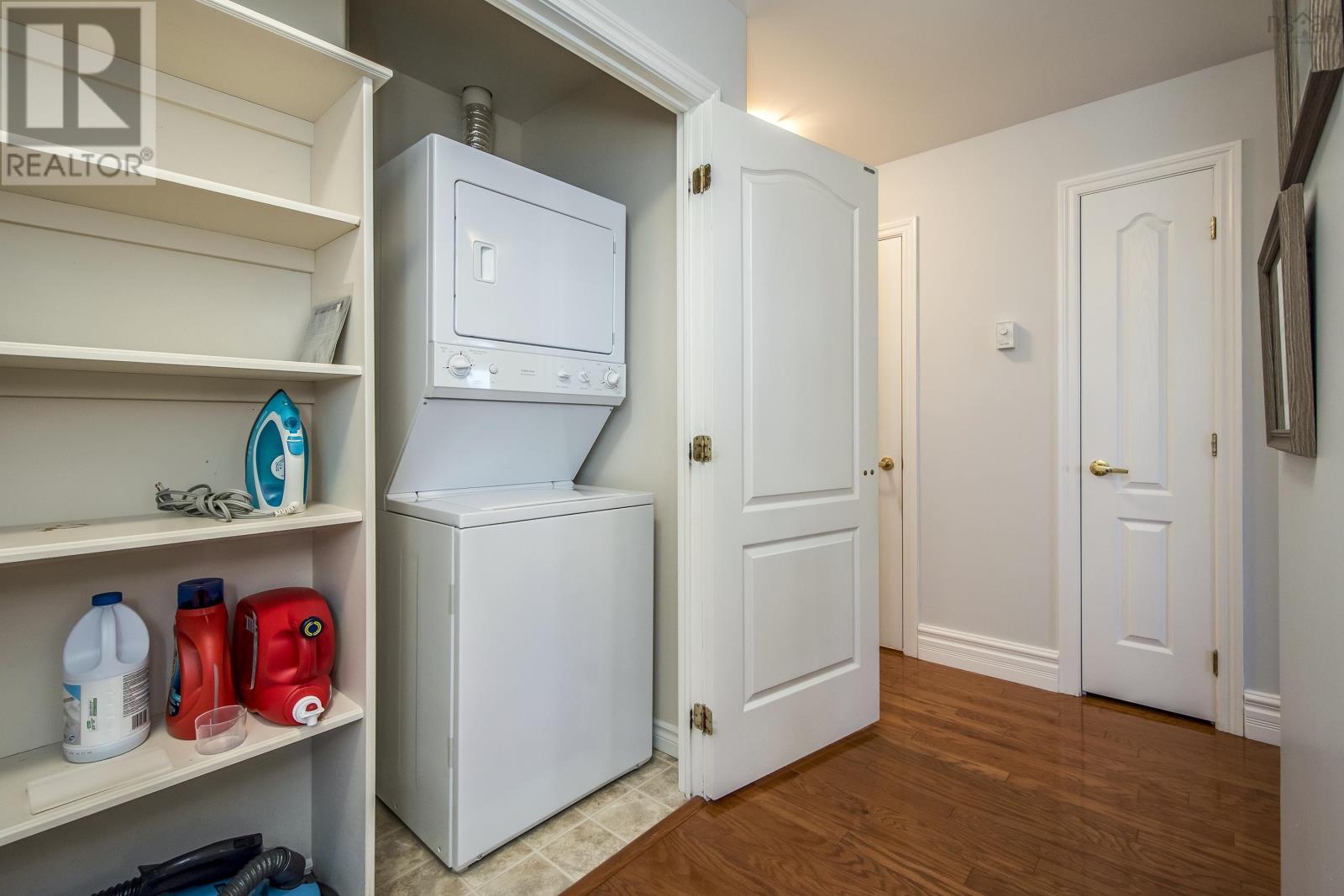 307 78 Regency Park Drive, #307