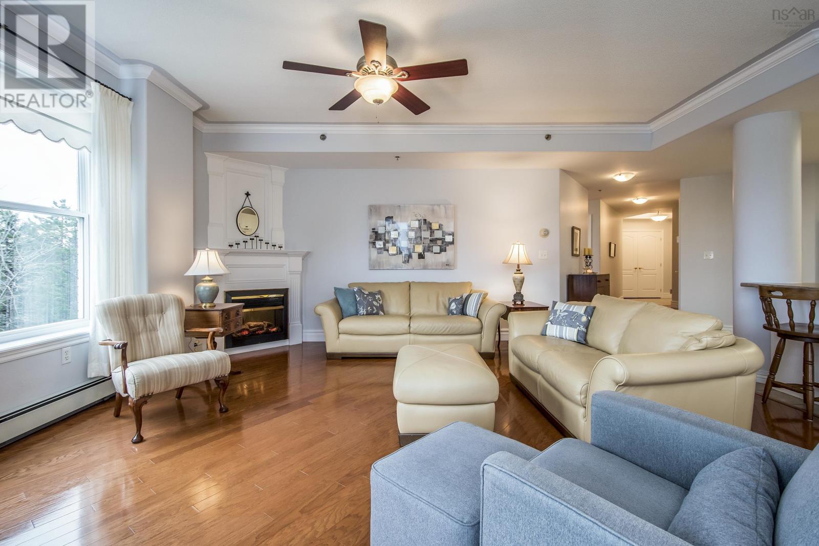 307 78 Regency Park Drive, #307