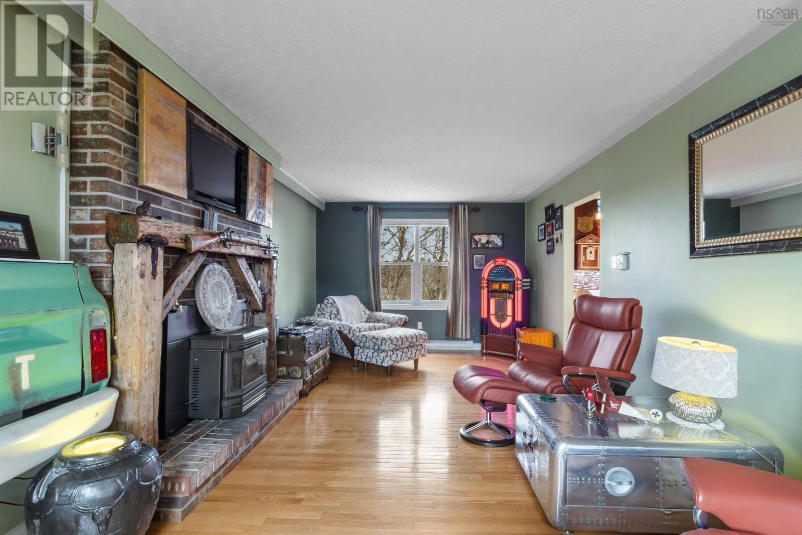 36 Pondicherry Crescent