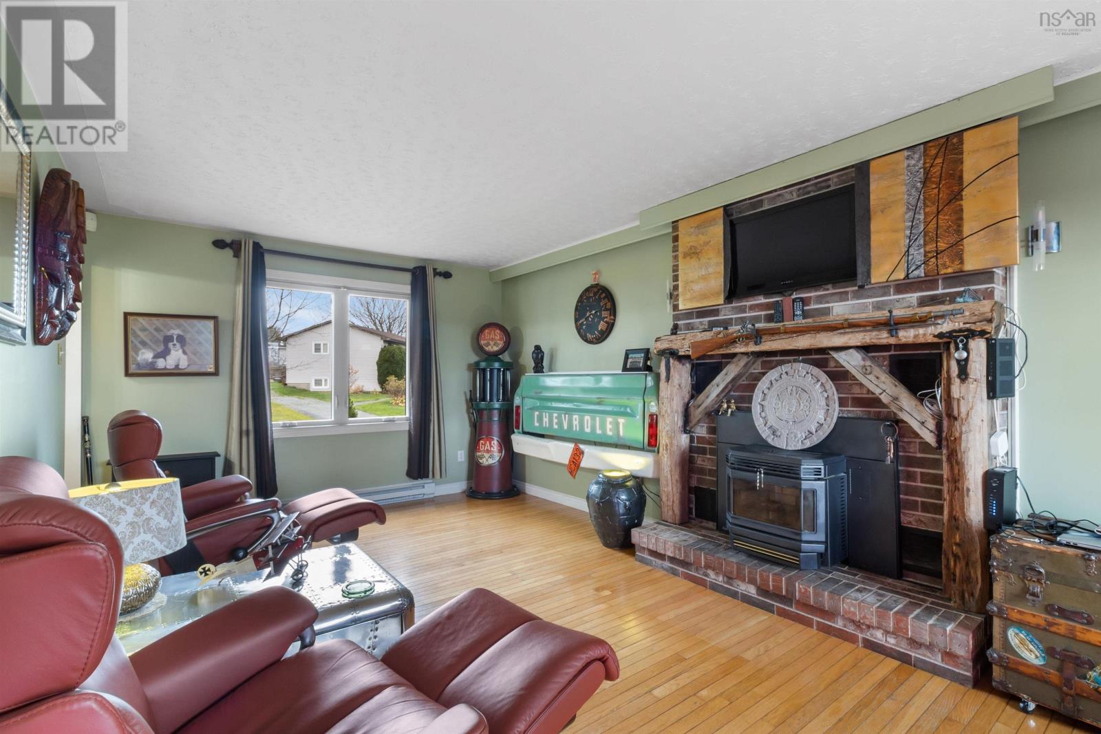 36 Pondicherry Crescent