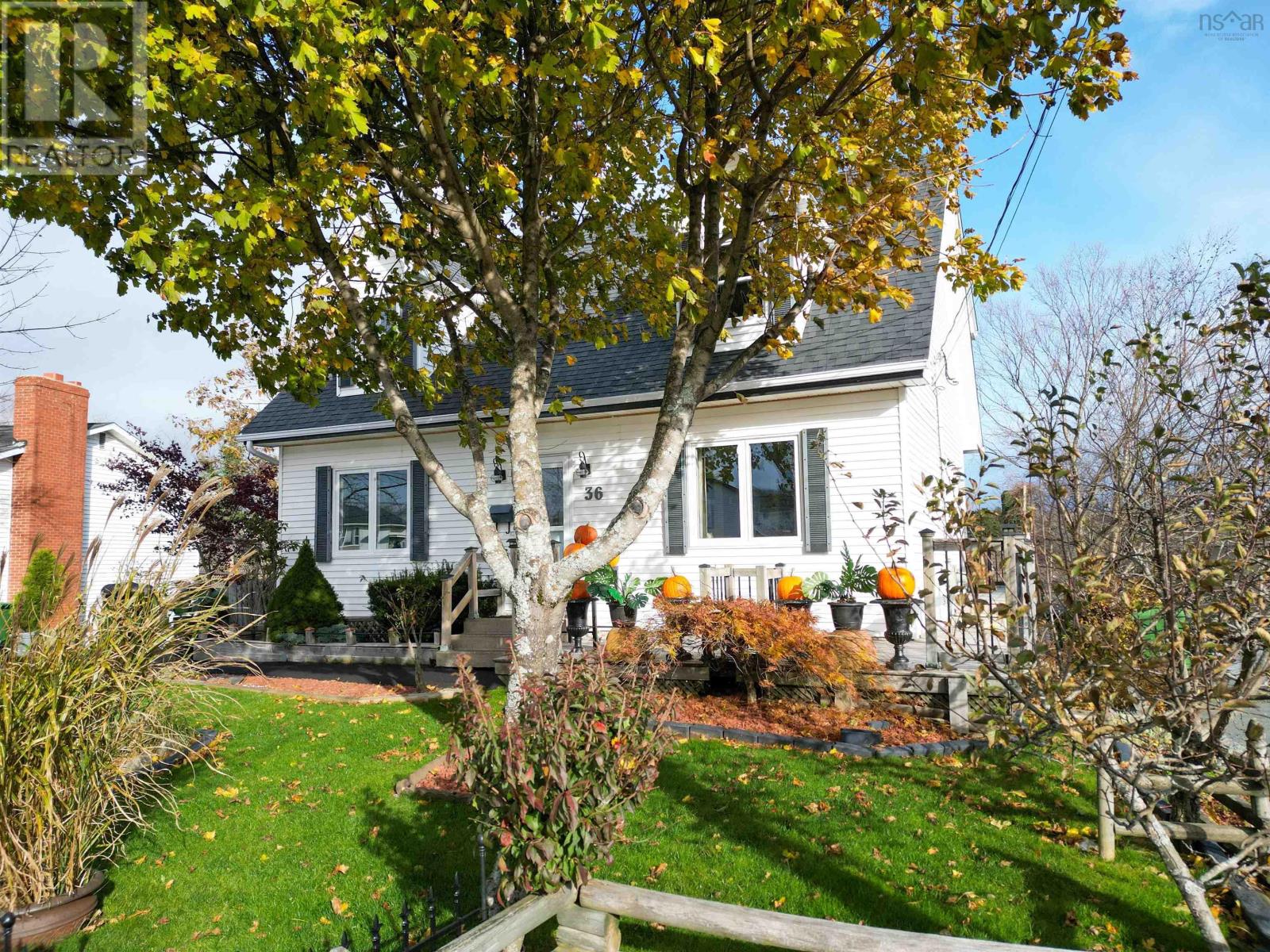 36 Pondicherry Crescent