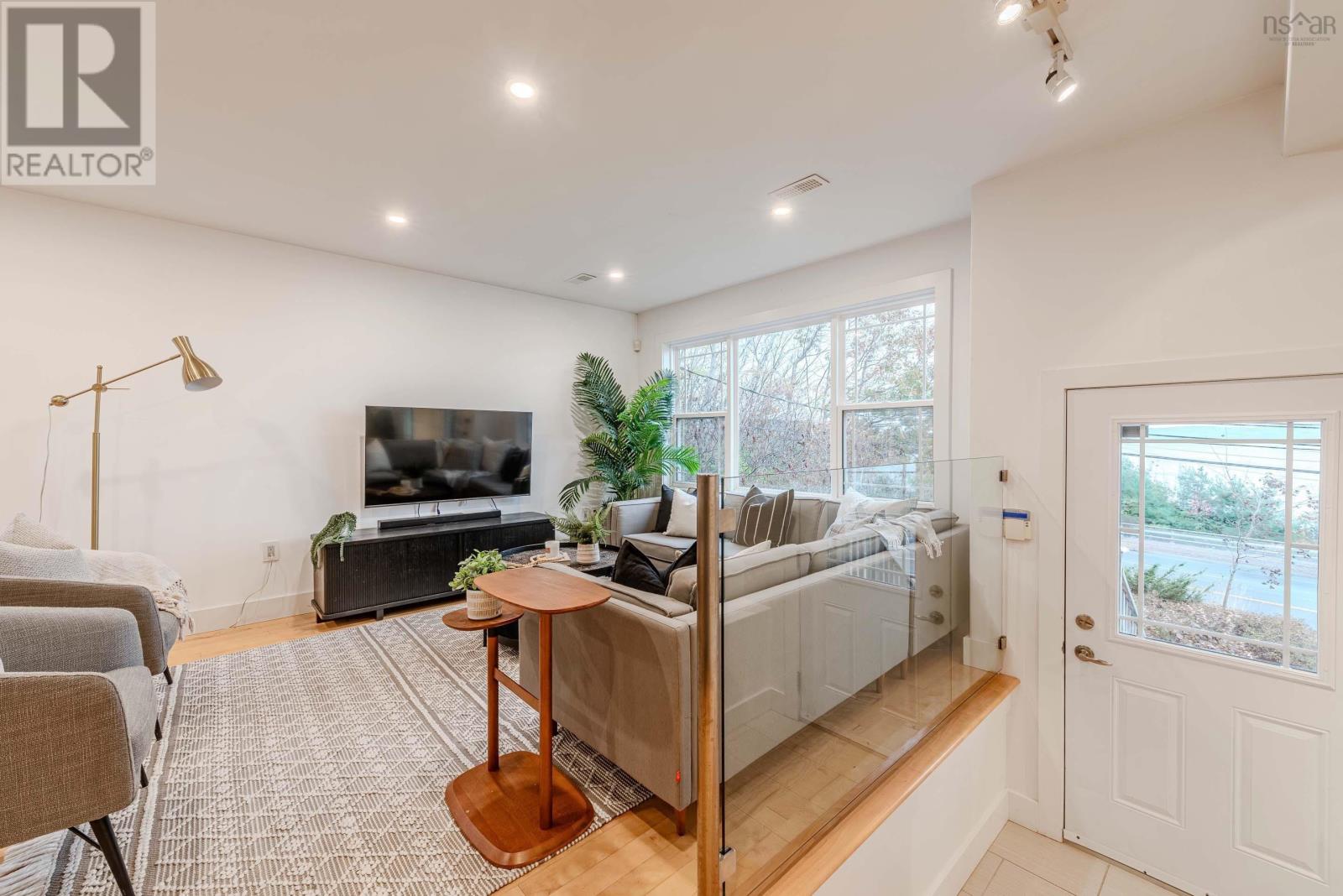 356 Bedford Highway