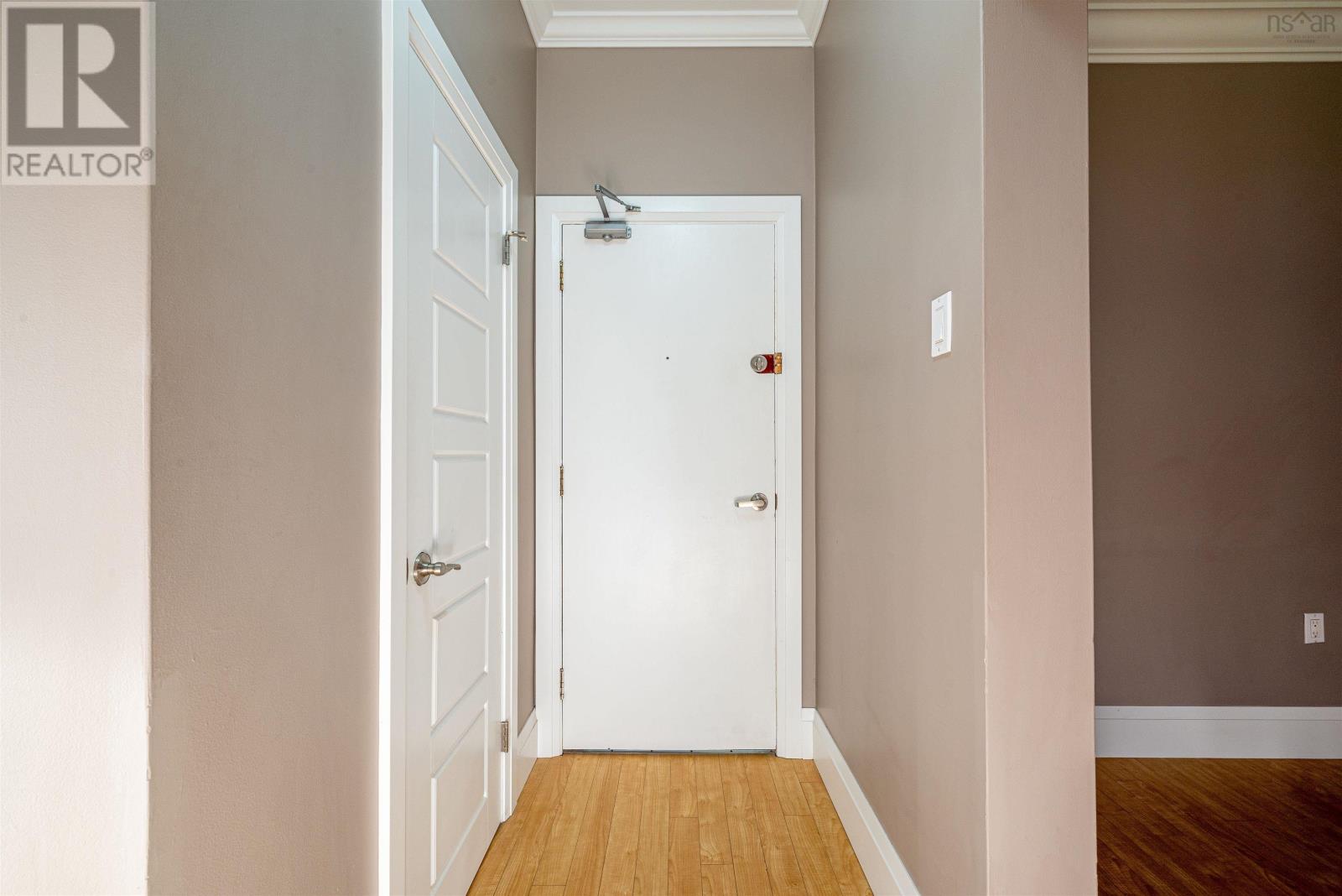 1 6269 Cork Street, #1