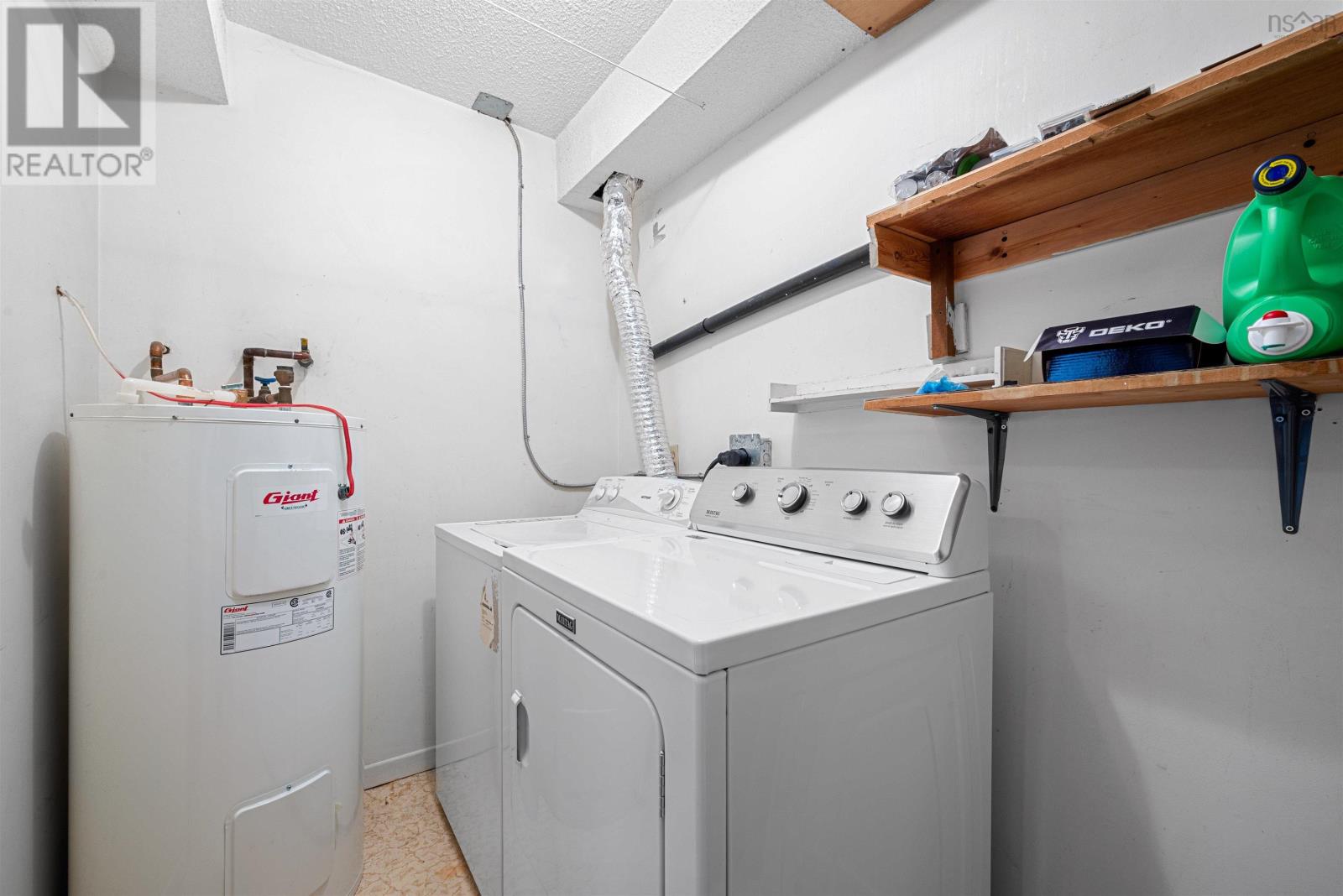 323 2070 Quingate Place, #323